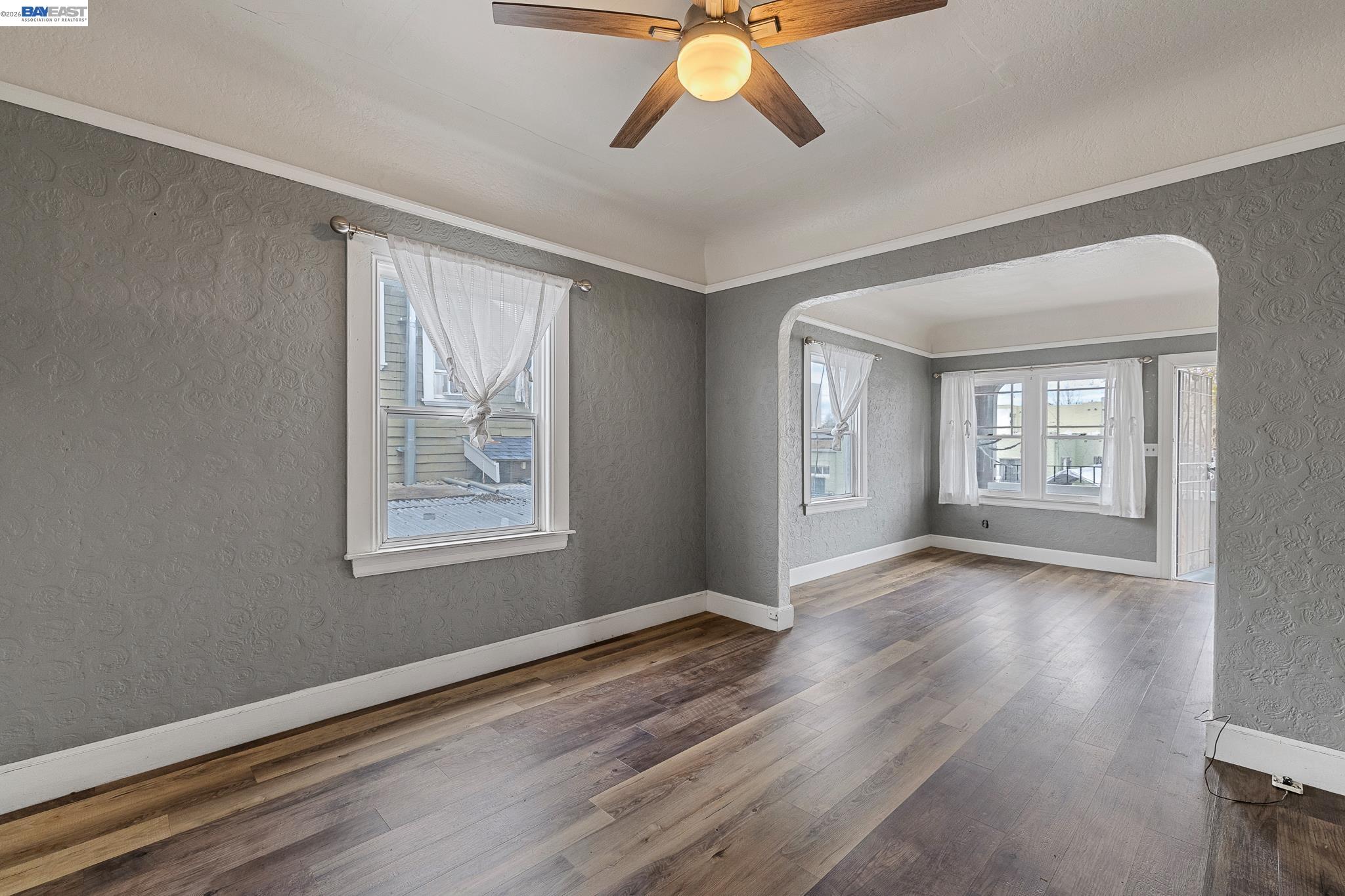 Detail Gallery Image 8 of 54 For 231 West 9th, Pittsburg,  CA 94565 - – Beds | – Baths