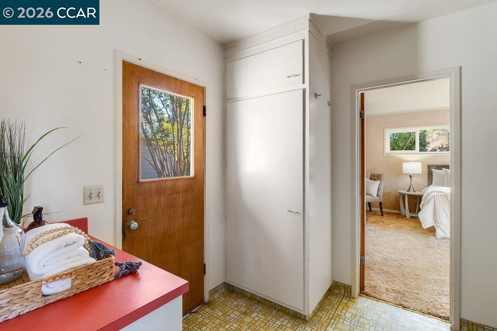 Detail Gallery Image 38 of 57 For 1680 Lilac Dr., Walnut Creek,  CA 94595 - 4 Beds | 3 Baths