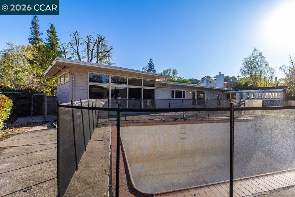 Detail Gallery Image 53 of 57 For 1680 Lilac Dr., Walnut Creek,  CA 94595 - 4 Beds | 3 Baths