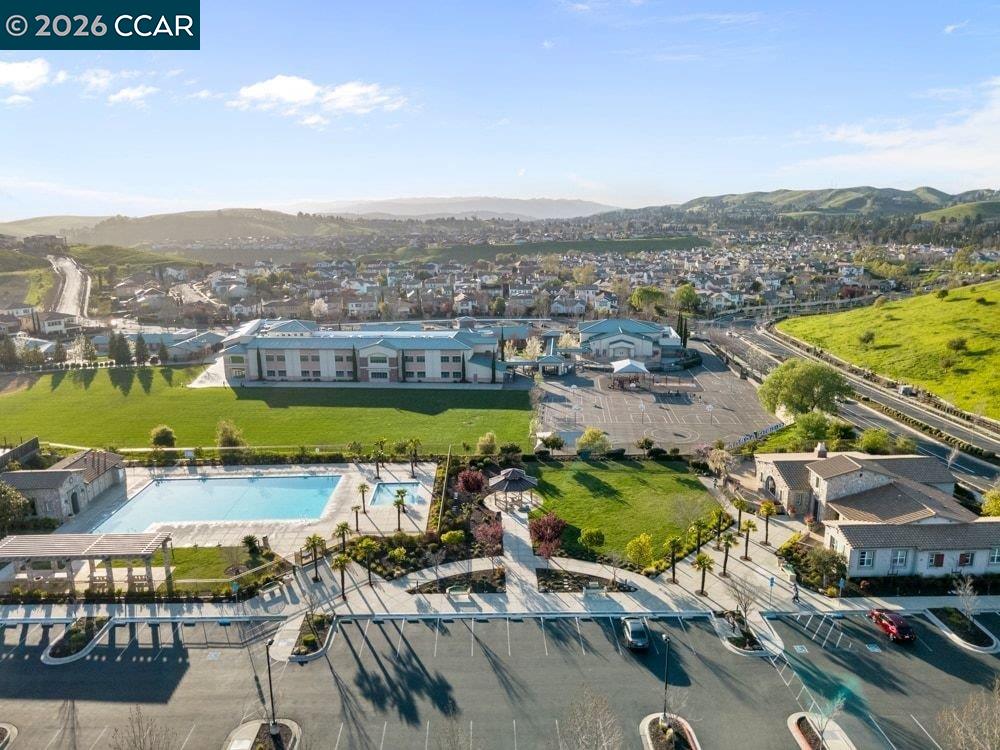 Detail Gallery Image 13 of 60 For 415 Vendeen Ct, Danville,  CA 94506 - 5 Beds | 5/1 Baths