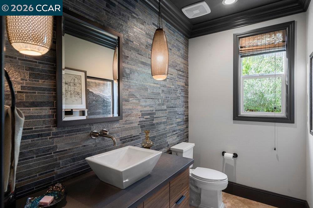 Detail Gallery Image 48 of 60 For 415 Vendeen Ct, Danville,  CA 94506 - 5 Beds | 5/1 Baths