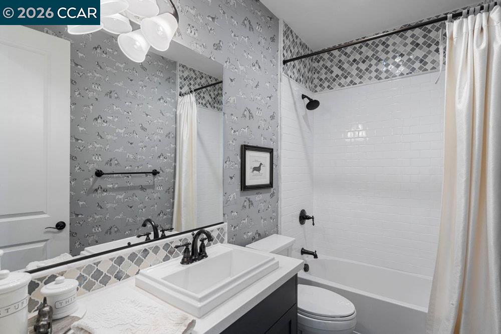 Detail Gallery Image 56 of 60 For 415 Vendeen Ct, Danville,  CA 94506 - 5 Beds | 5/1 Baths