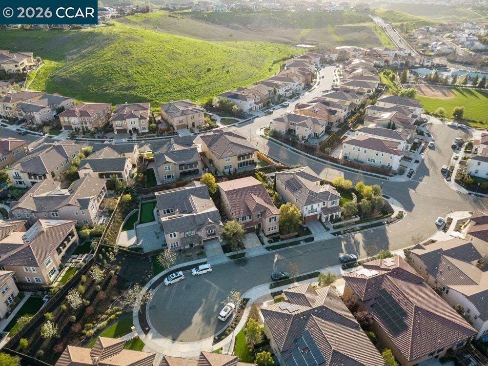 Detail Gallery Image 10 of 60 For 415 Vendeen Ct, Danville,  CA 94506 - 5 Beds | 5/1 Baths