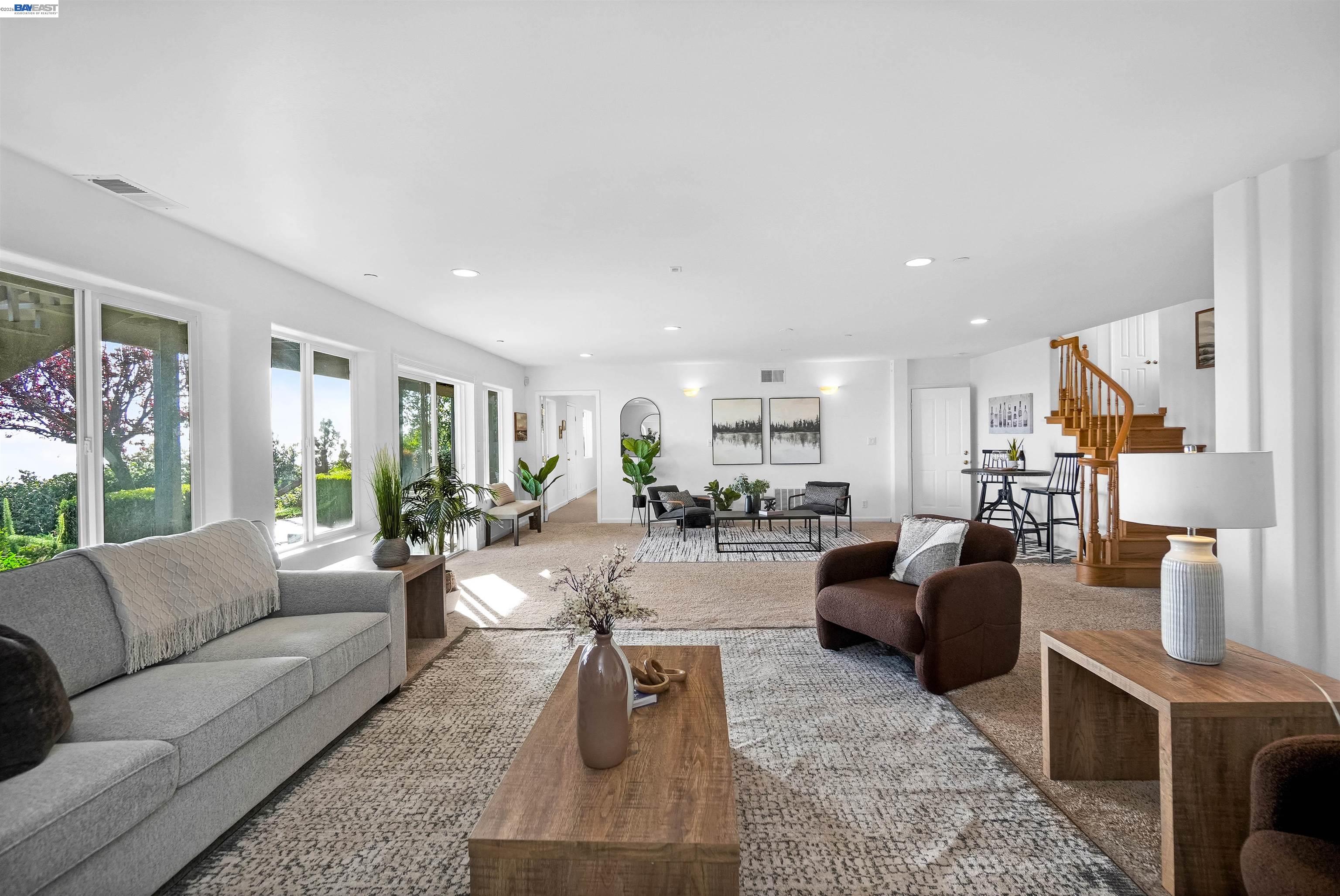 Detail Gallery Image 43 of 60 For 3499 La Mesa Dr, Hayward,  CA 94542 - 5 Beds | 3/1 Baths