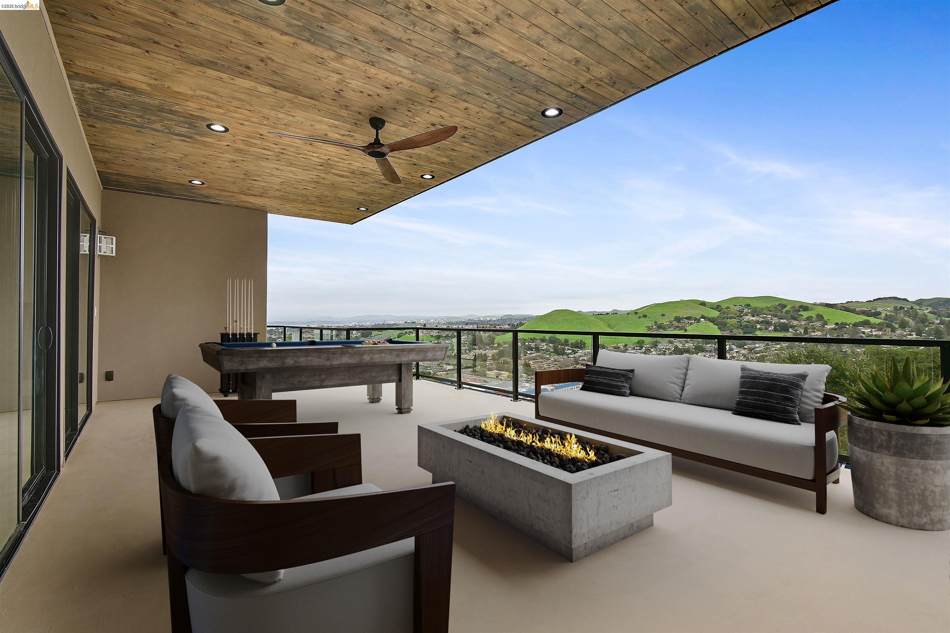 Detail Gallery Image 12 of 38 For 8 North Rancho Ct., Pinole,  CA 94803 - 5 Beds | 4 Baths