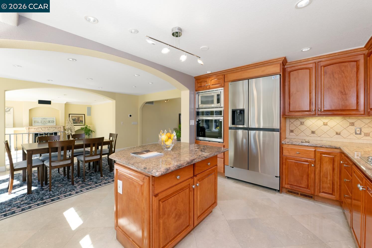 Detail Gallery Image 30 of 58 For 3139 Deerpark Dr, Walnut Creek,  CA 94598 - 5 Beds | 3/1 Baths