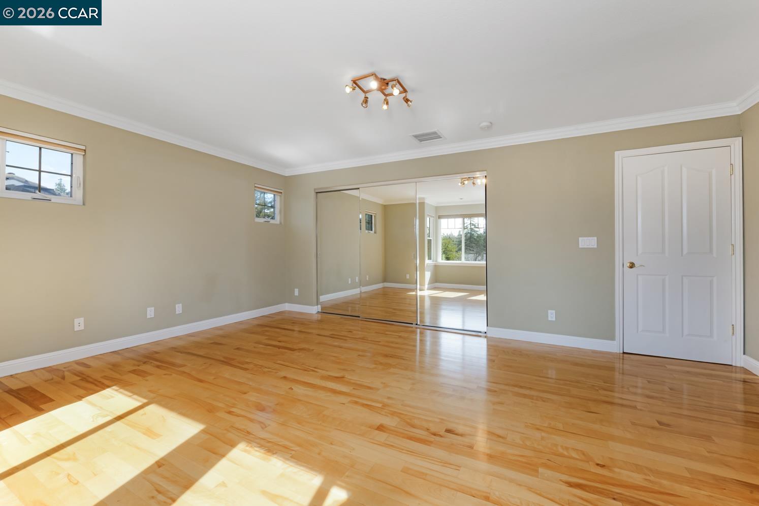 Detail Gallery Image 6 of 58 For 3139 Deerpark Dr, Walnut Creek,  CA 94598 - 5 Beds | 3/1 Baths