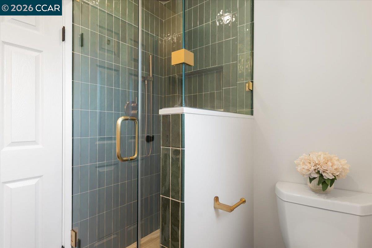 Detail Gallery Image 18 of 33 For 141 Del Mar Dr., Salinas,  CA 93901 - 3 Beds | 2 Baths