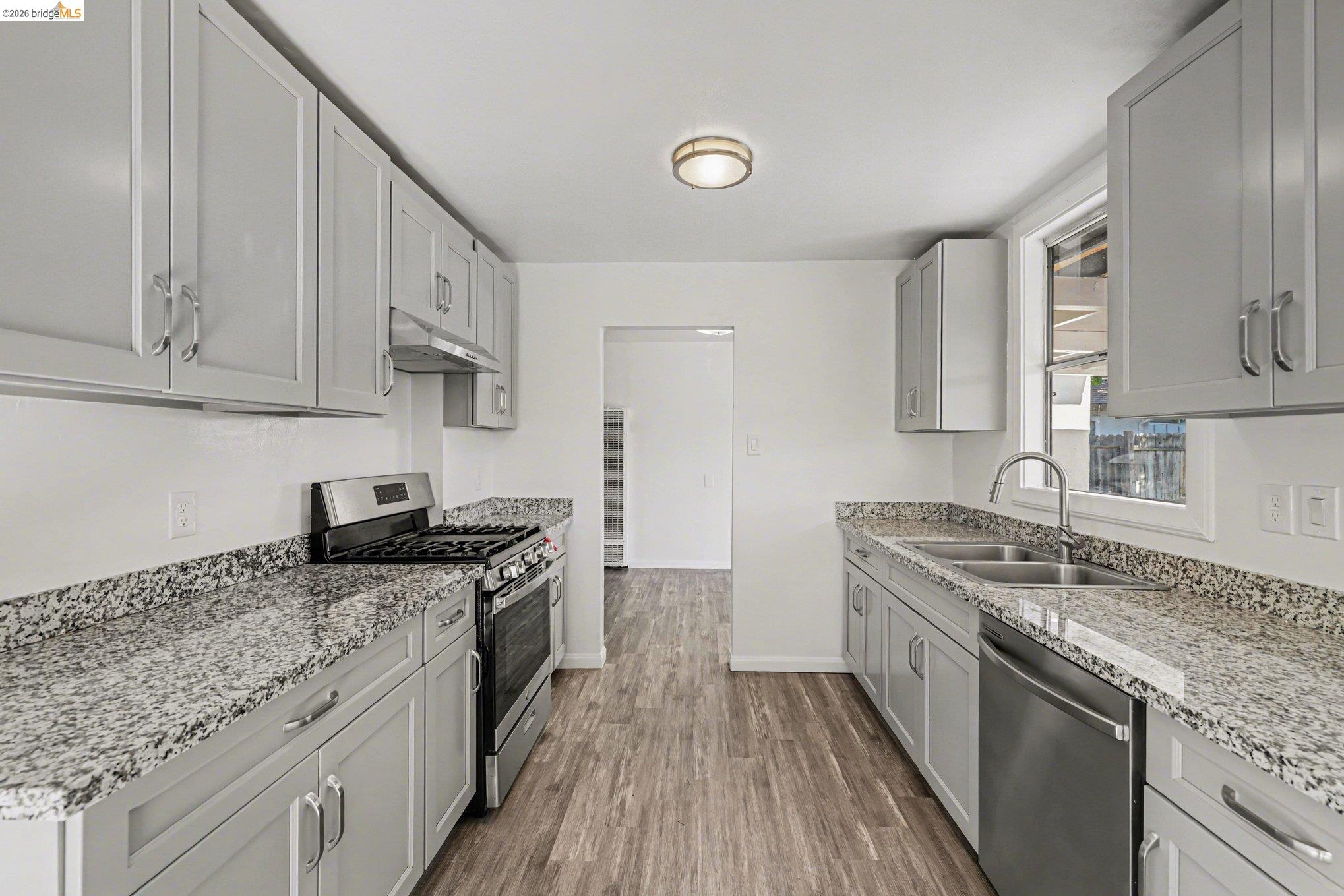 Detail Gallery Image 11 of 26 For 2721 Capistrano St, Antioch,  CA 94509 - 3 Beds | 1 Baths