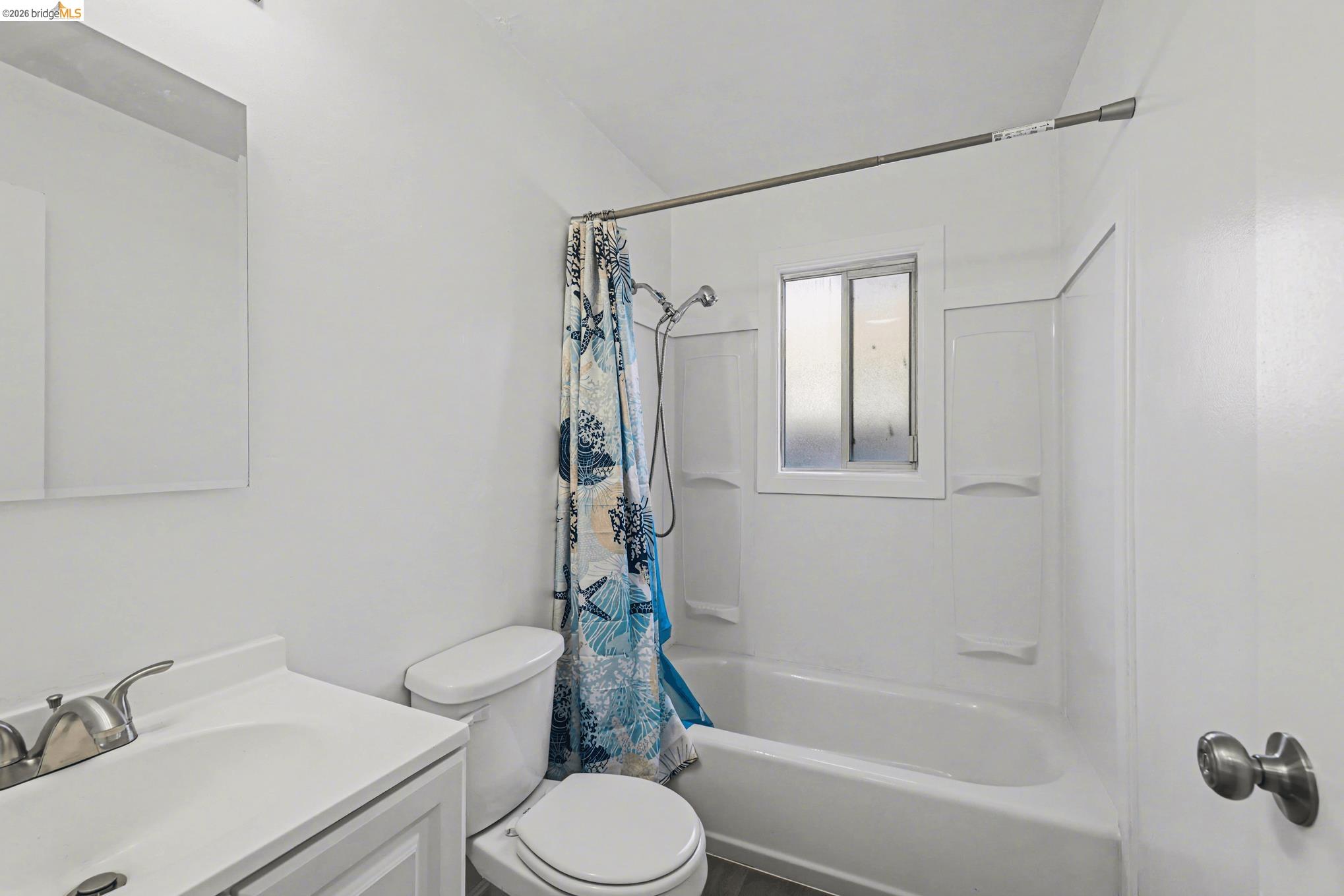 Detail Gallery Image 17 of 26 For 2721 Capistrano St, Antioch,  CA 94509 - 3 Beds | 1 Baths