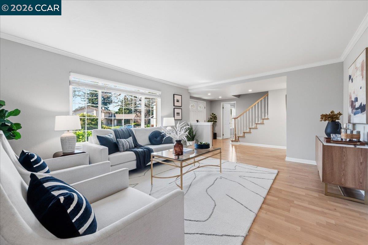 Detail Gallery Image 4 of 38 For 109 Posada Ct, San Ramon,  CA 94583 - 4 Beds | 2/1 Baths