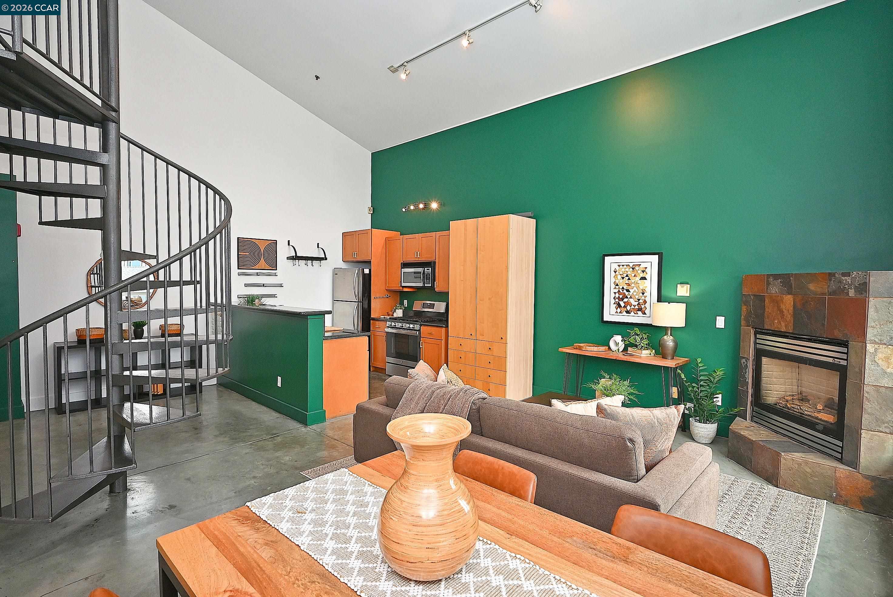 Photo #12: 41125634 Listing: Photo #12