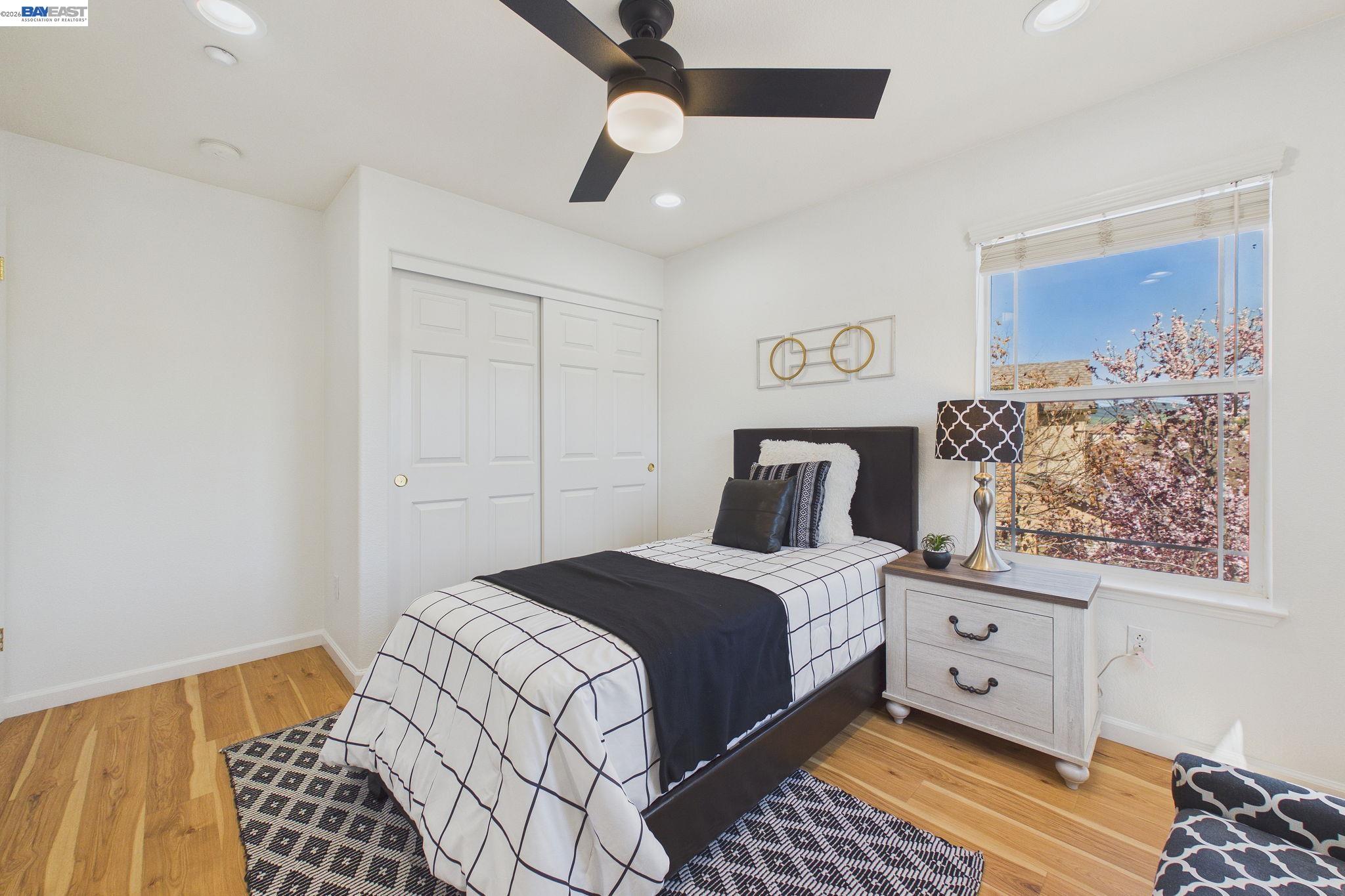 Photo #35: 41125637 Listing: Photo #35