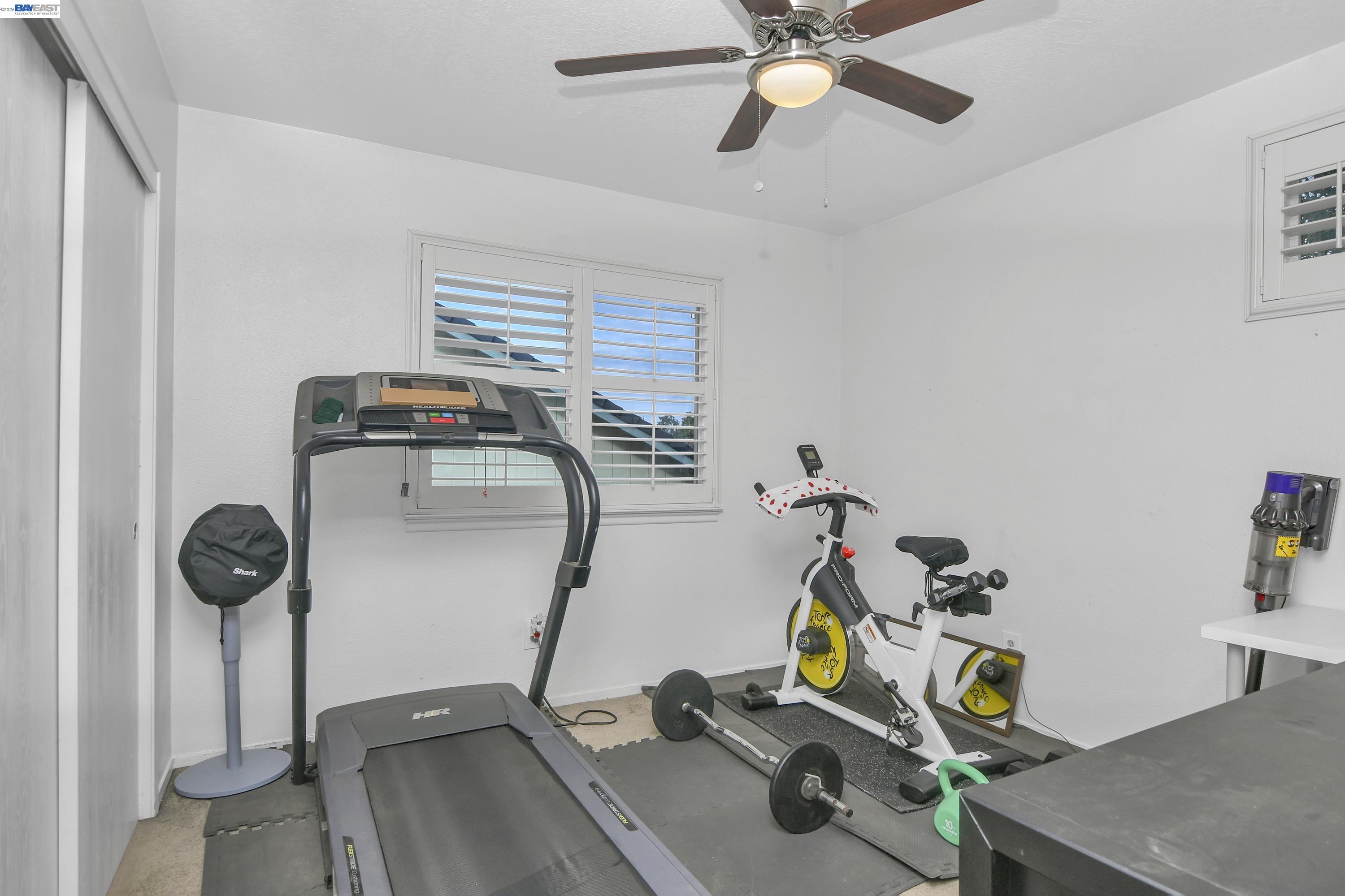 Detail Gallery Image 23 of 29 For 2316 Otto Dr, Stockton,  CA 95209 - 4 Beds | 2/1 Baths