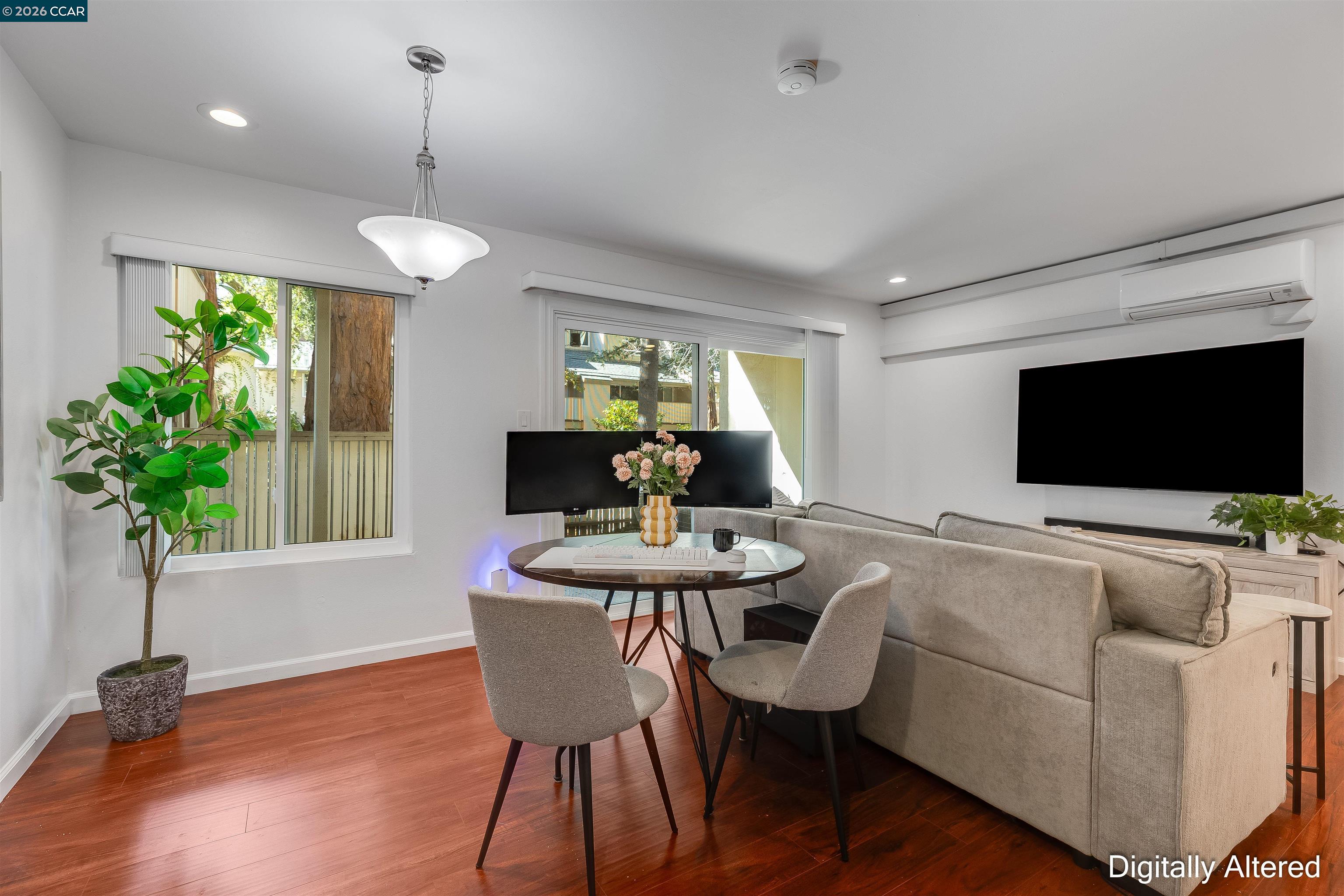 Photo #11: 41125639 Listing: Photo #11