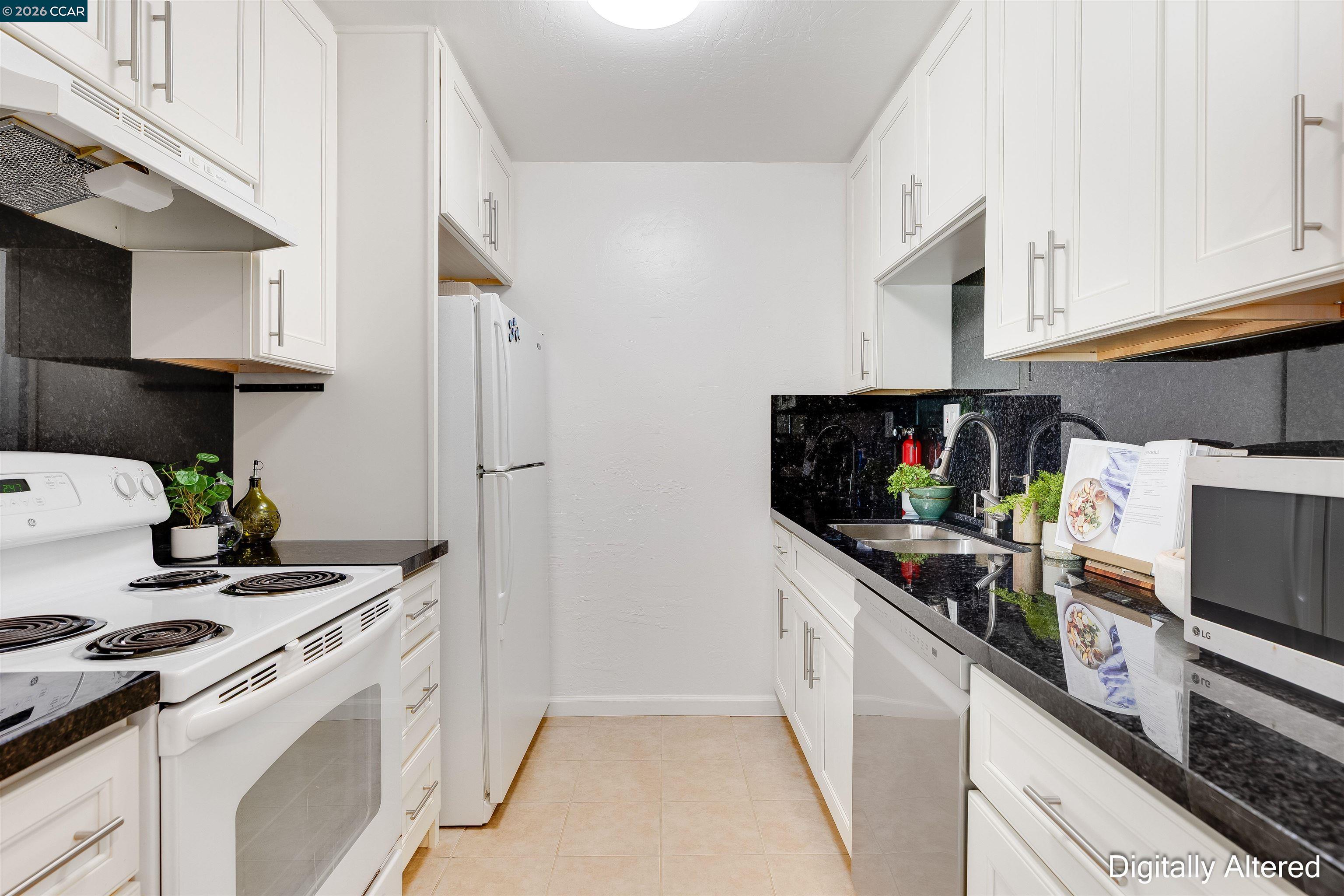 Photo #18: 41125639 Listing: Photo #18