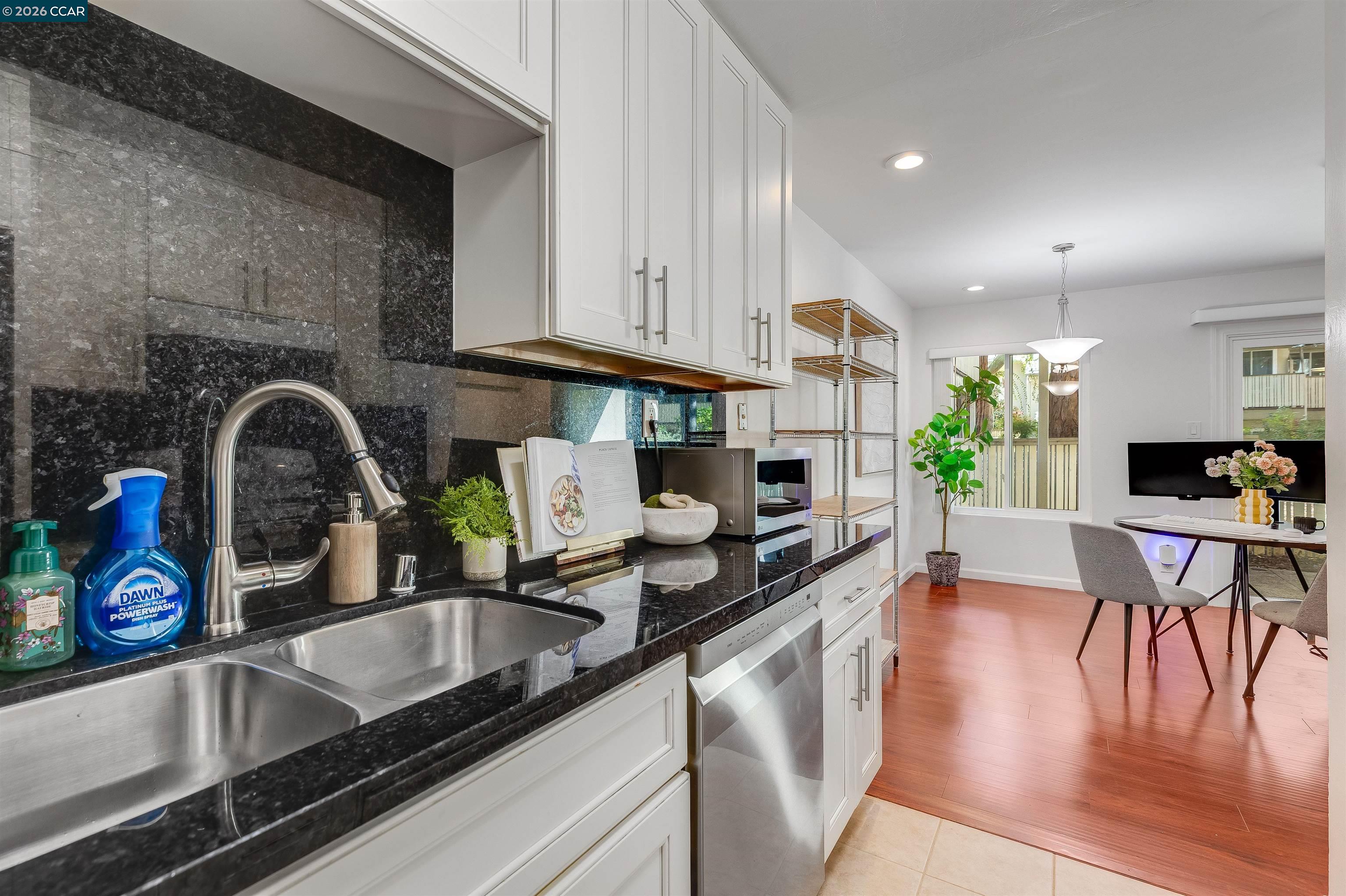 Photo #26: 41125639 Listing: Photo #26