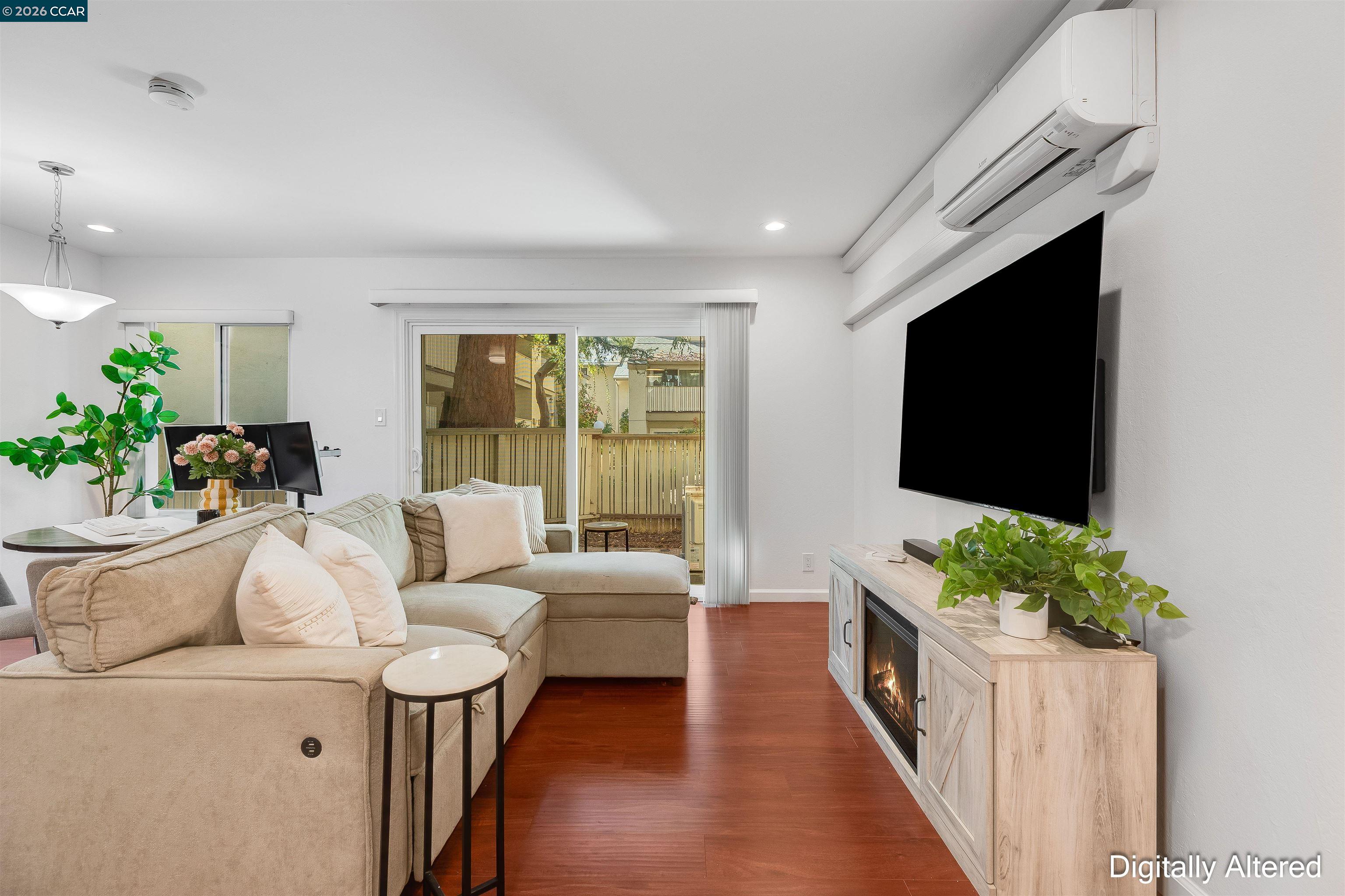 Photo #9: 41125639 Listing: Photo #9