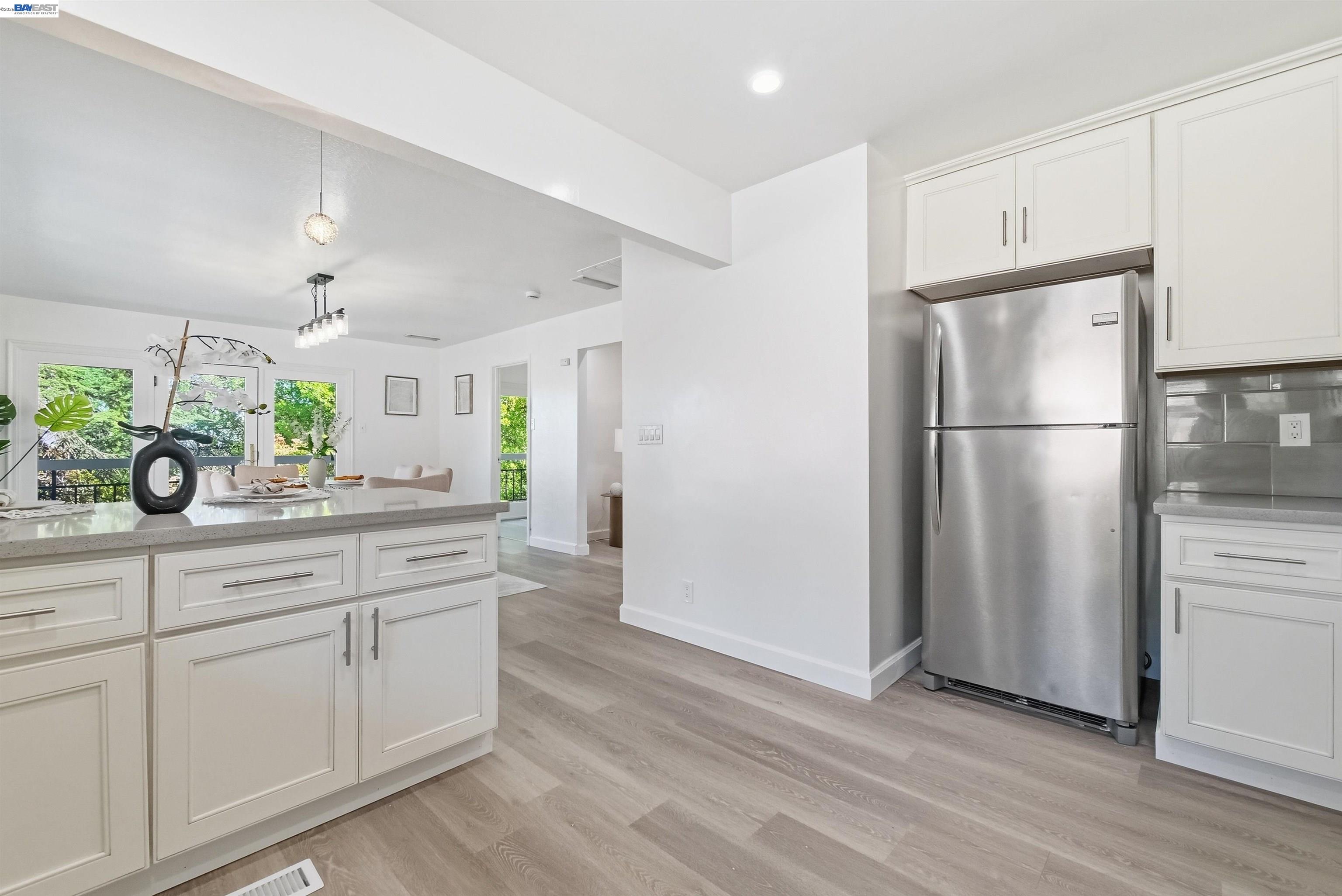 Detail Gallery Image 42 of 60 For 536 Golf Club Rd, Pleasant Hill,  CA 94523 - 3 Beds | 3 Baths