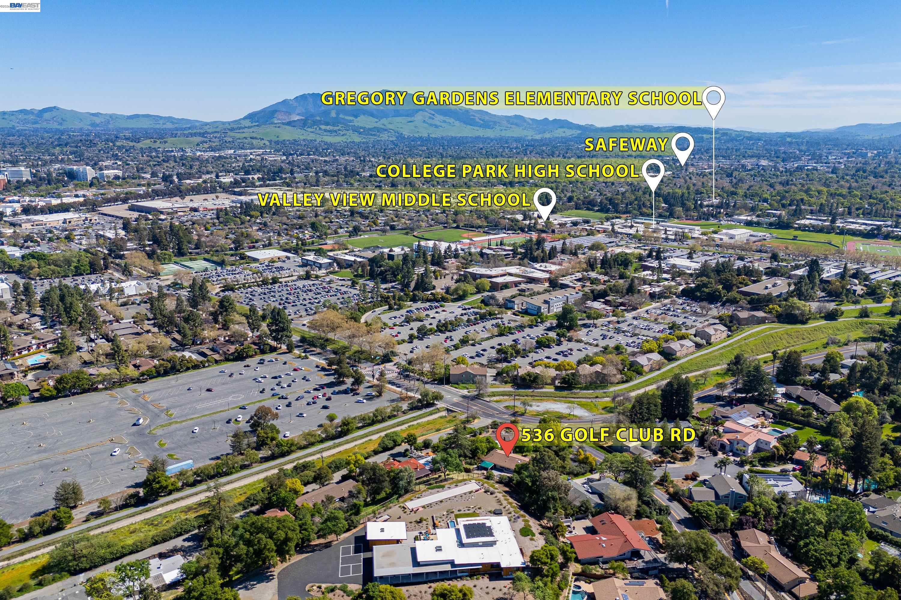 Detail Gallery Image 56 of 60 For 536 Golf Club Rd, Pleasant Hill,  CA 94523 - 3 Beds | 3 Baths