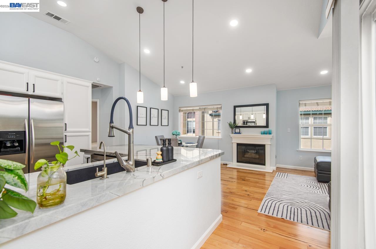 Photo #3: 41125641 Listing: Photo #3