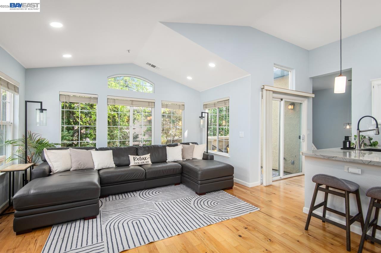 Photo #8: 41125641 Listing: Photo #8