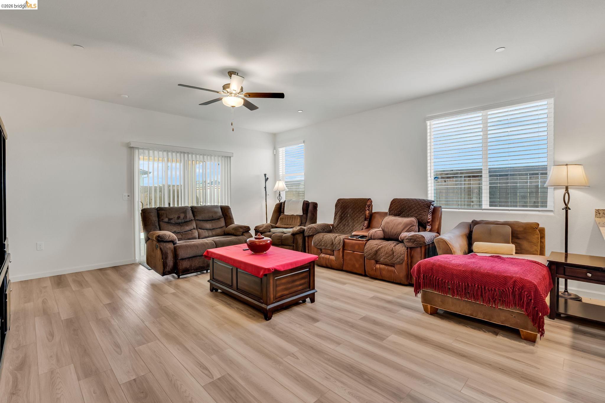 Detail Gallery Image 18 of 51 For 2087 Stars Dr, Rio Vista,  CA 94571 - 3 Beds | 2 Baths