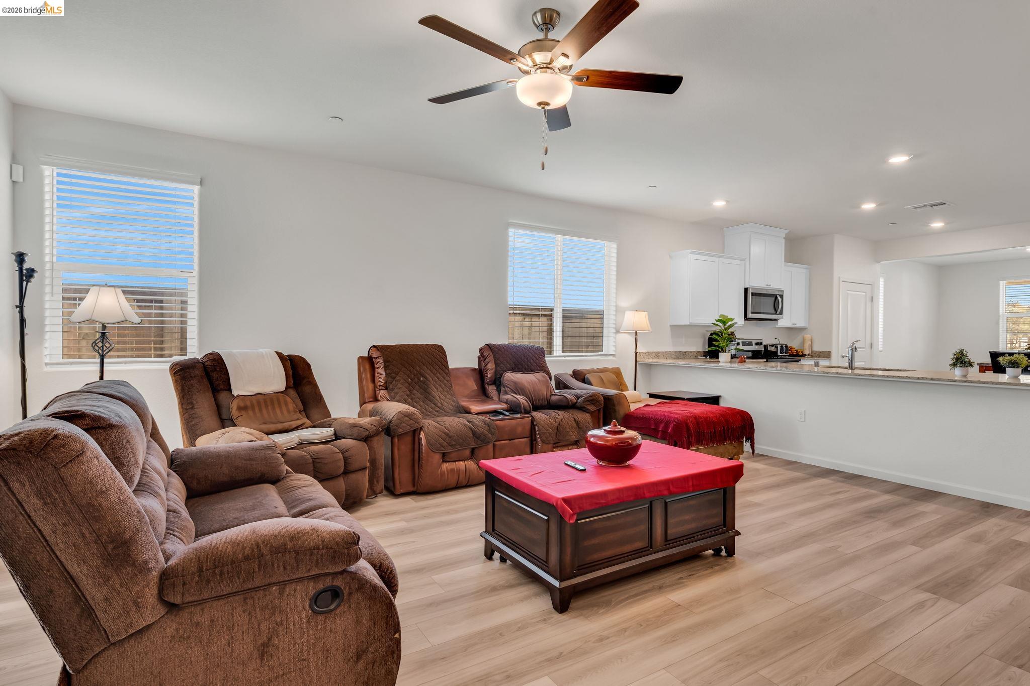 Detail Gallery Image 19 of 51 For 2087 Stars Dr, Rio Vista,  CA 94571 - 3 Beds | 2 Baths