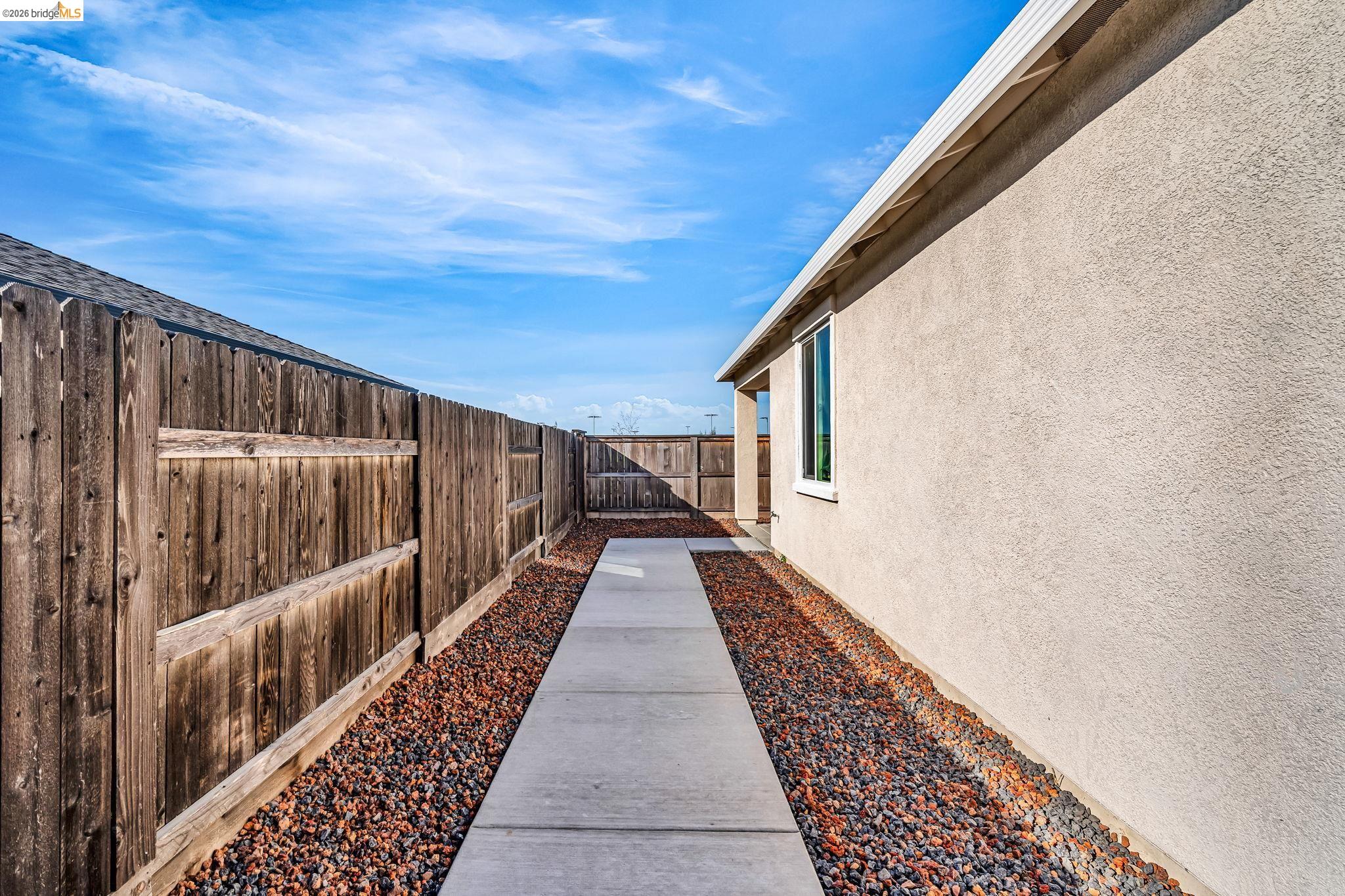 Detail Gallery Image 31 of 51 For 2087 Stars Dr, Rio Vista,  CA 94571 - 3 Beds | 2 Baths