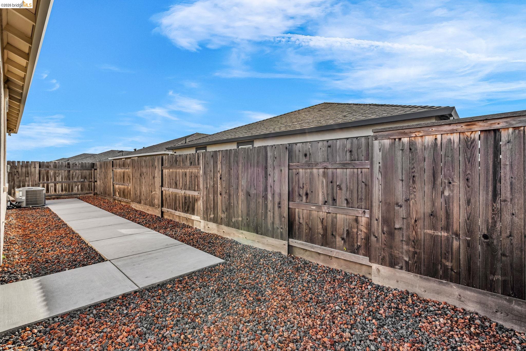 Detail Gallery Image 34 of 51 For 2087 Stars Dr, Rio Vista,  CA 94571 - 3 Beds | 2 Baths