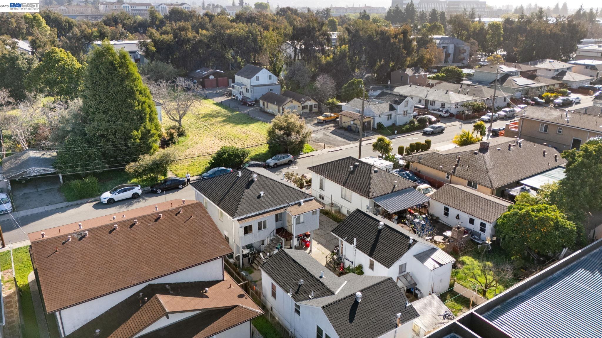 Detail Gallery Image 16 of 27 For 209 Dabner St, San Leandro,  CA 94577 - 8 Beds | 4 Baths