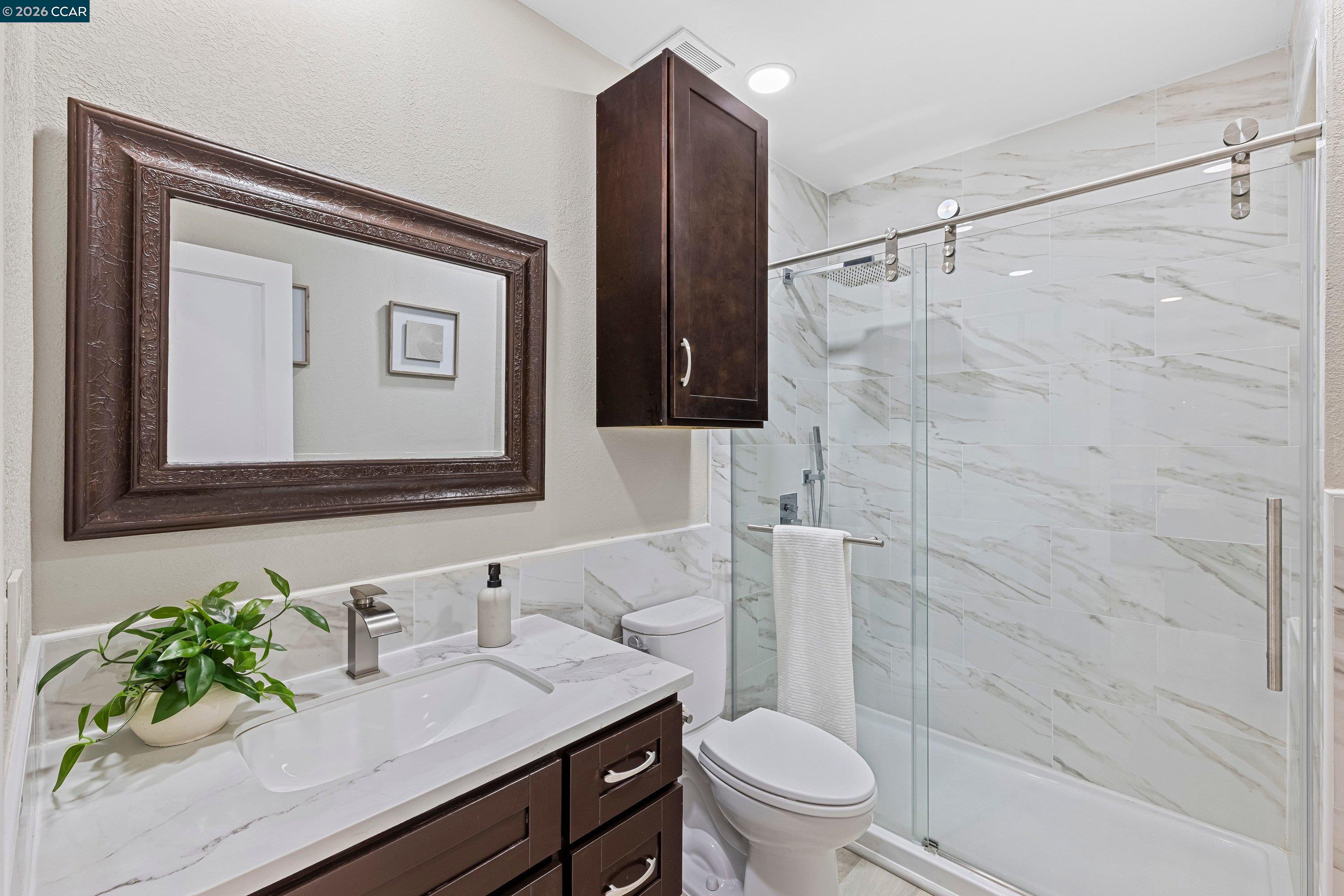 Detail Gallery Image 29 of 48 For 390 Guttenberg St, Daly City,  CA 94014 - 3 Beds | 2 Baths