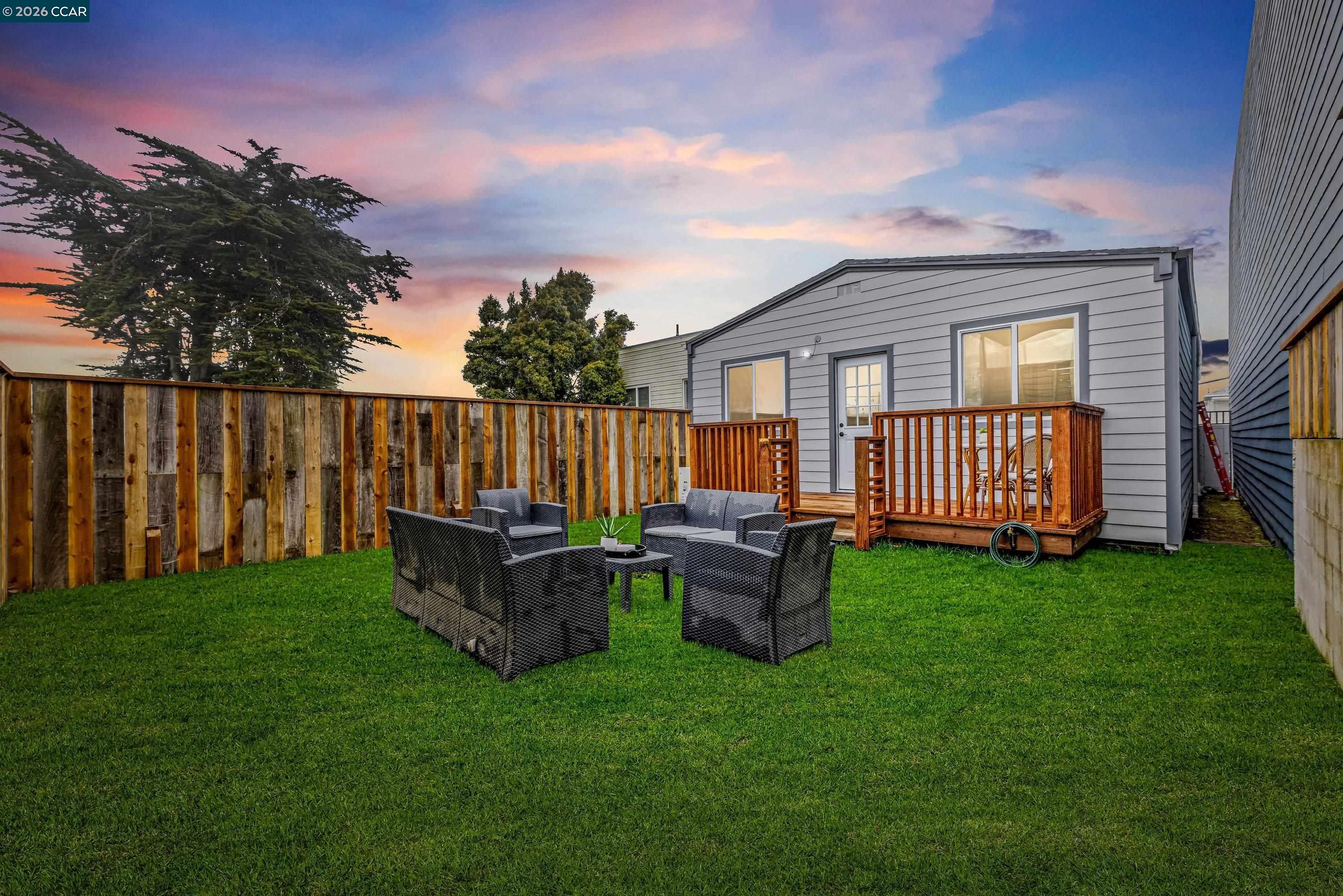 Detail Gallery Image 41 of 48 For 390 Guttenberg St, Daly City,  CA 94014 - 3 Beds | 2 Baths