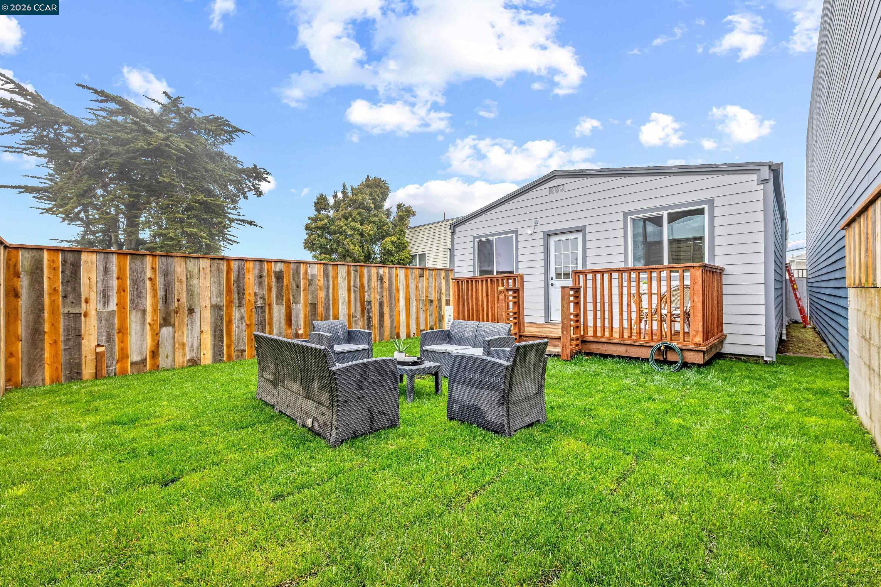 Detail Gallery Image 44 of 48 For 390 Guttenberg St, Daly City,  CA 94014 - 3 Beds | 2 Baths