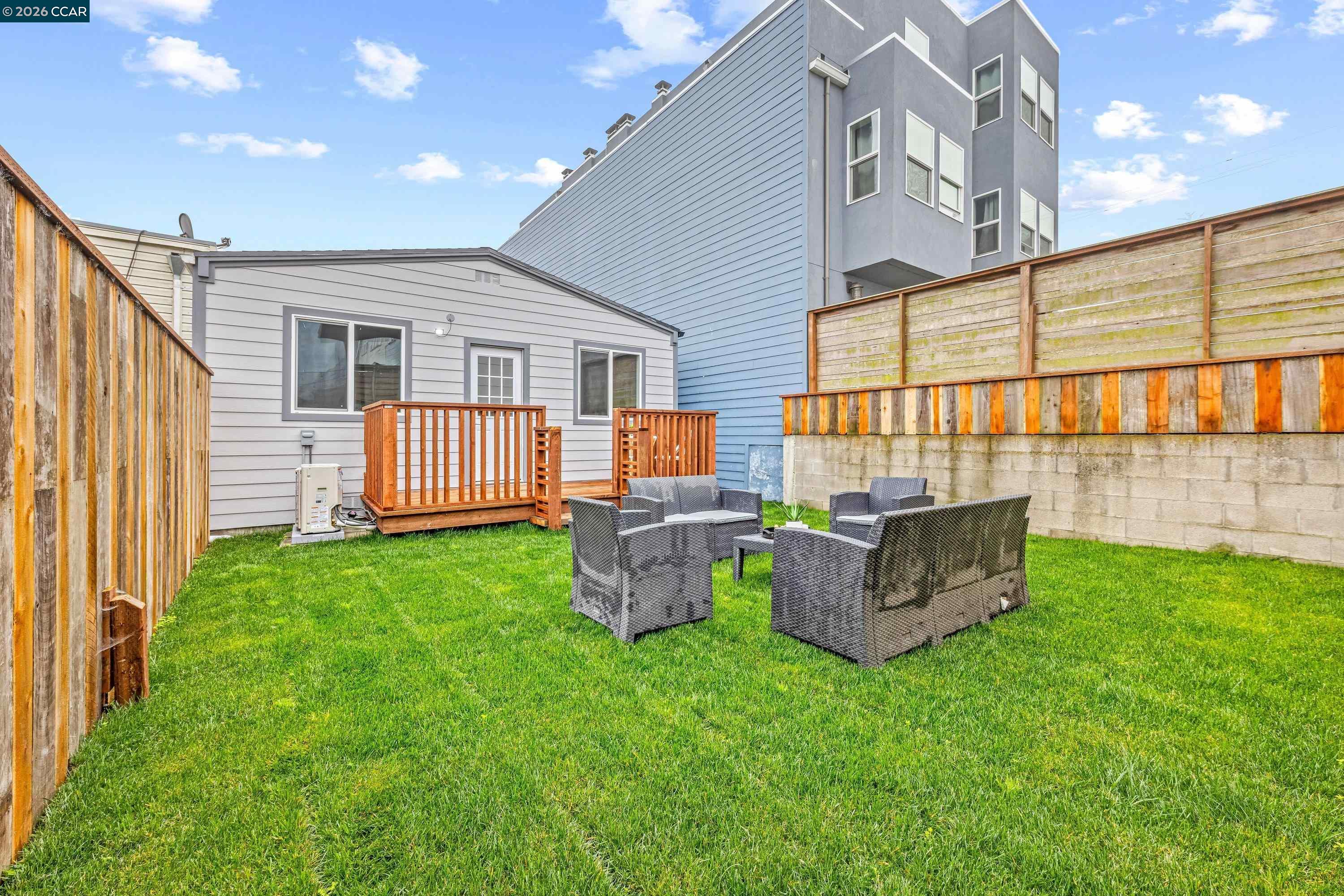 Detail Gallery Image 45 of 48 For 390 Guttenberg St, Daly City,  CA 94014 - 3 Beds | 2 Baths