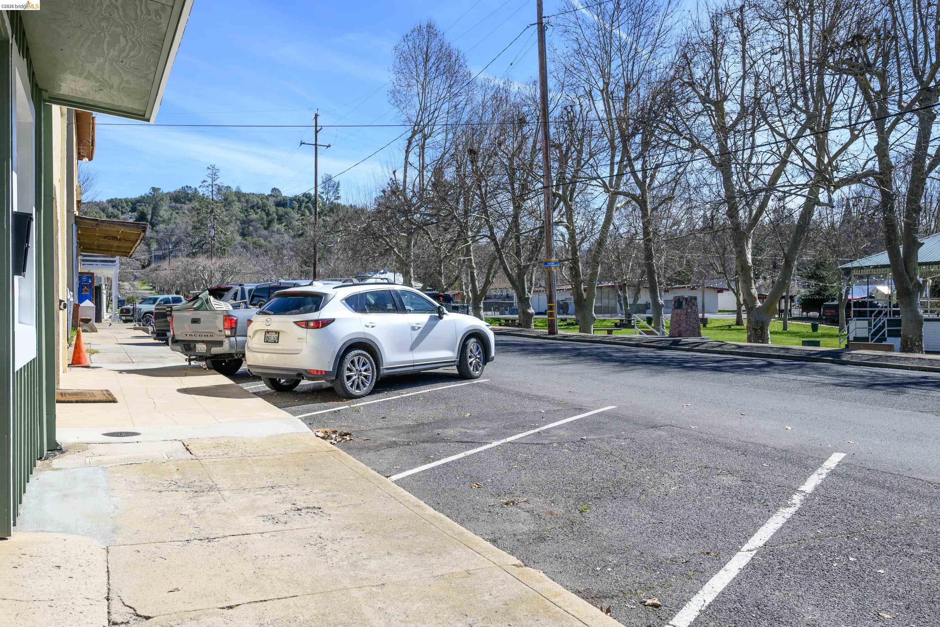 Detail Gallery Image 25 of 32 For 18370 Bay Ave, Tuolumne,  CA 95379 - 2 Beds | 2 Baths