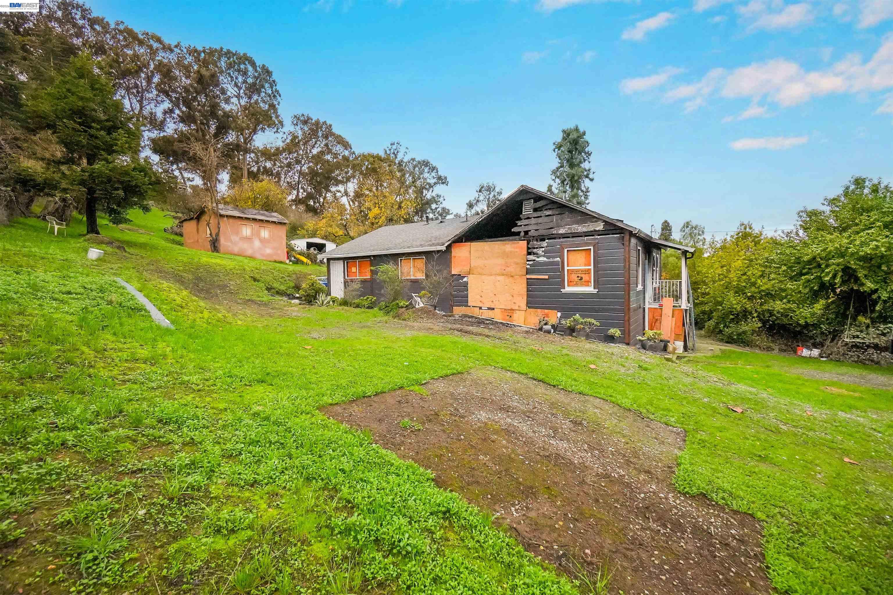 Detail Gallery Image 22 of 30 For 27449 Dobbel Ave, Hayward,  CA 94542 - 4 Beds | 2 Baths