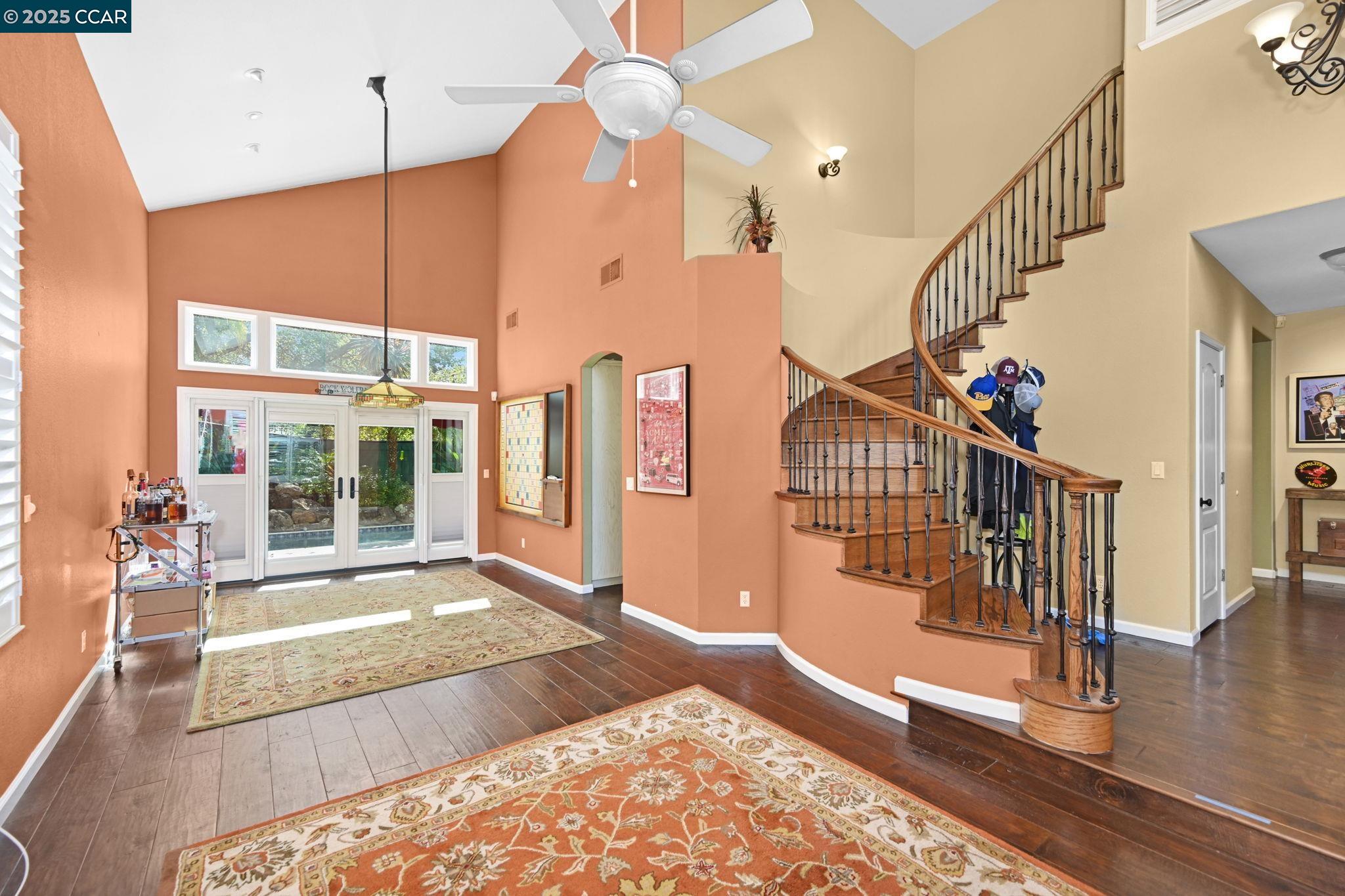 Detail Gallery Image 14 of 42 For 5233 Boulder Ct, Concord,  CA 94521 - 5 Beds | 3 Baths