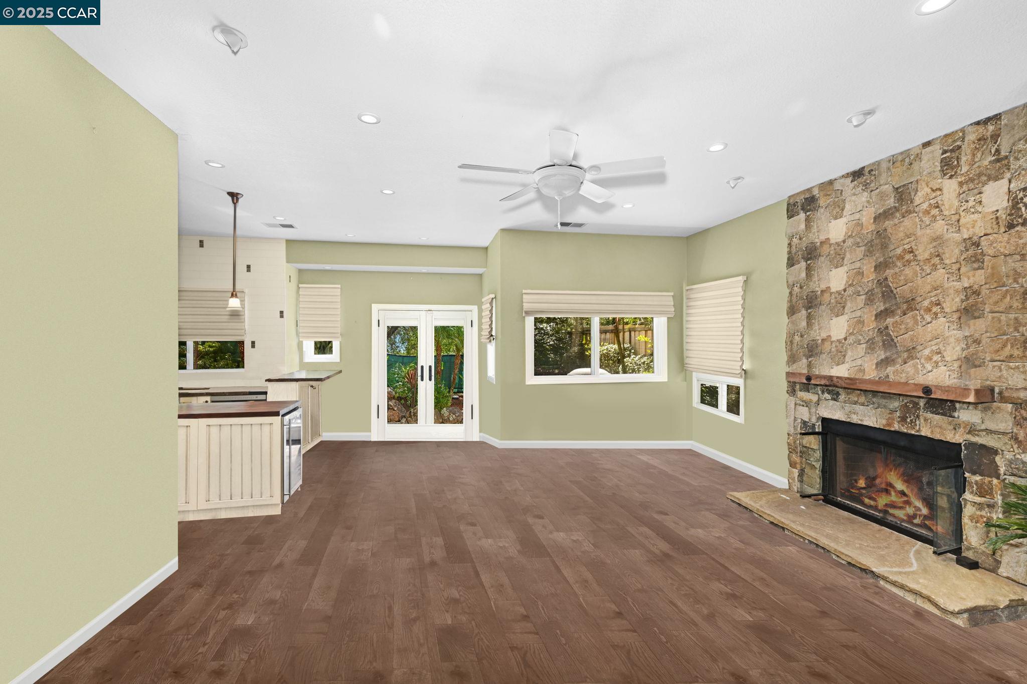 Detail Gallery Image 16 of 42 For 5233 Boulder Ct, Concord,  CA 94521 - 5 Beds | 3 Baths