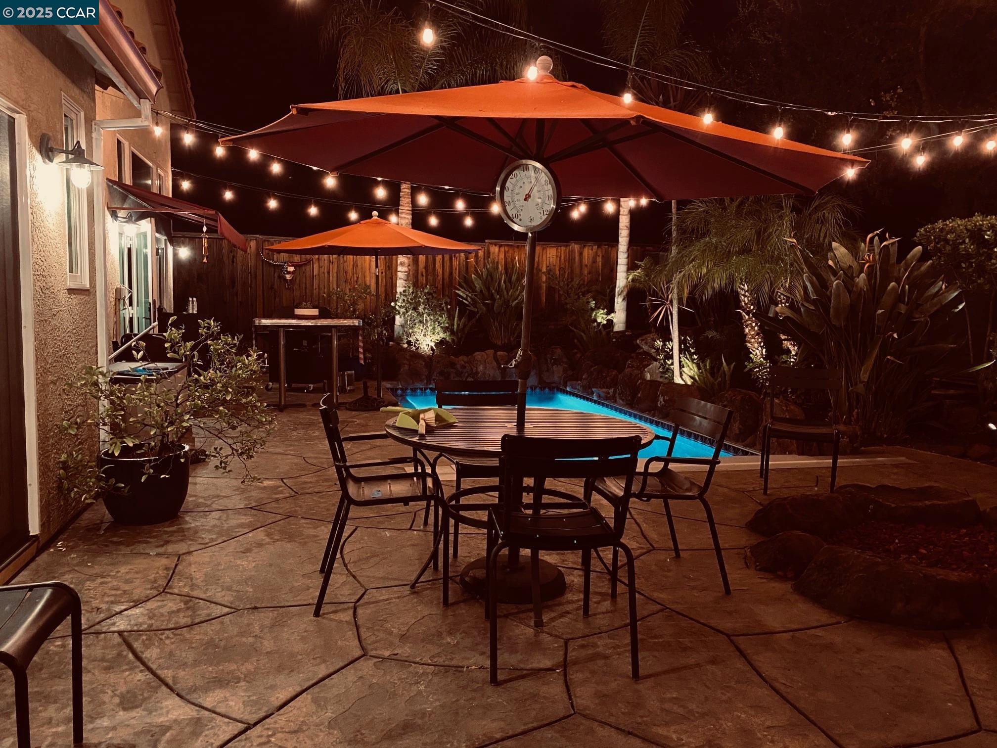 Detail Gallery Image 37 of 42 For 5233 Boulder Ct, Concord,  CA 94521 - 5 Beds | 3 Baths