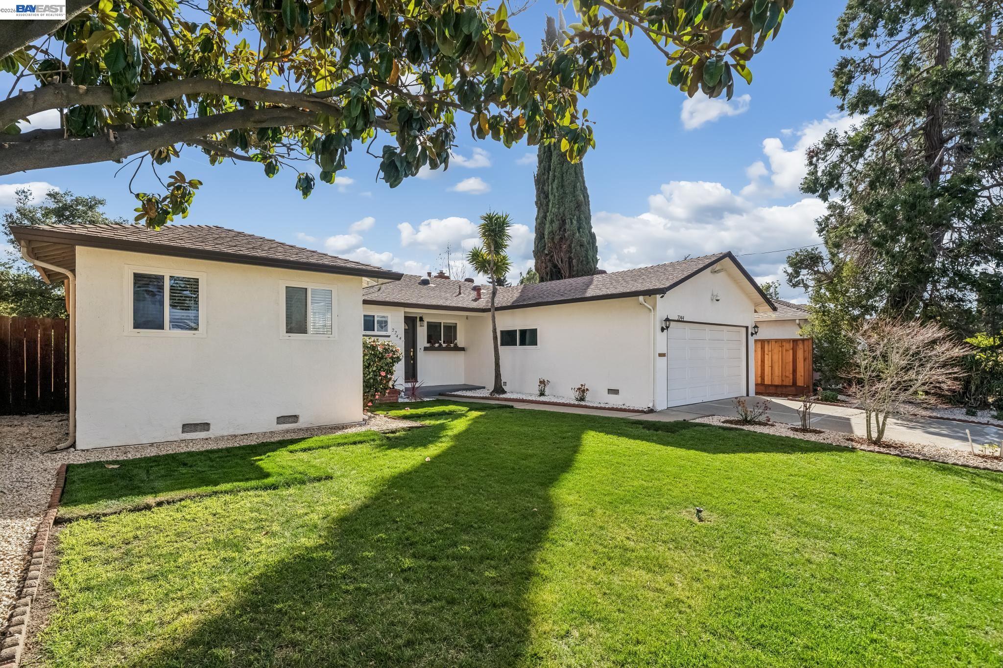 Detail Gallery Image 4 of 37 For 2244 Jackson St, Fremont,  CA 94539 - 3 Beds | 2 Baths