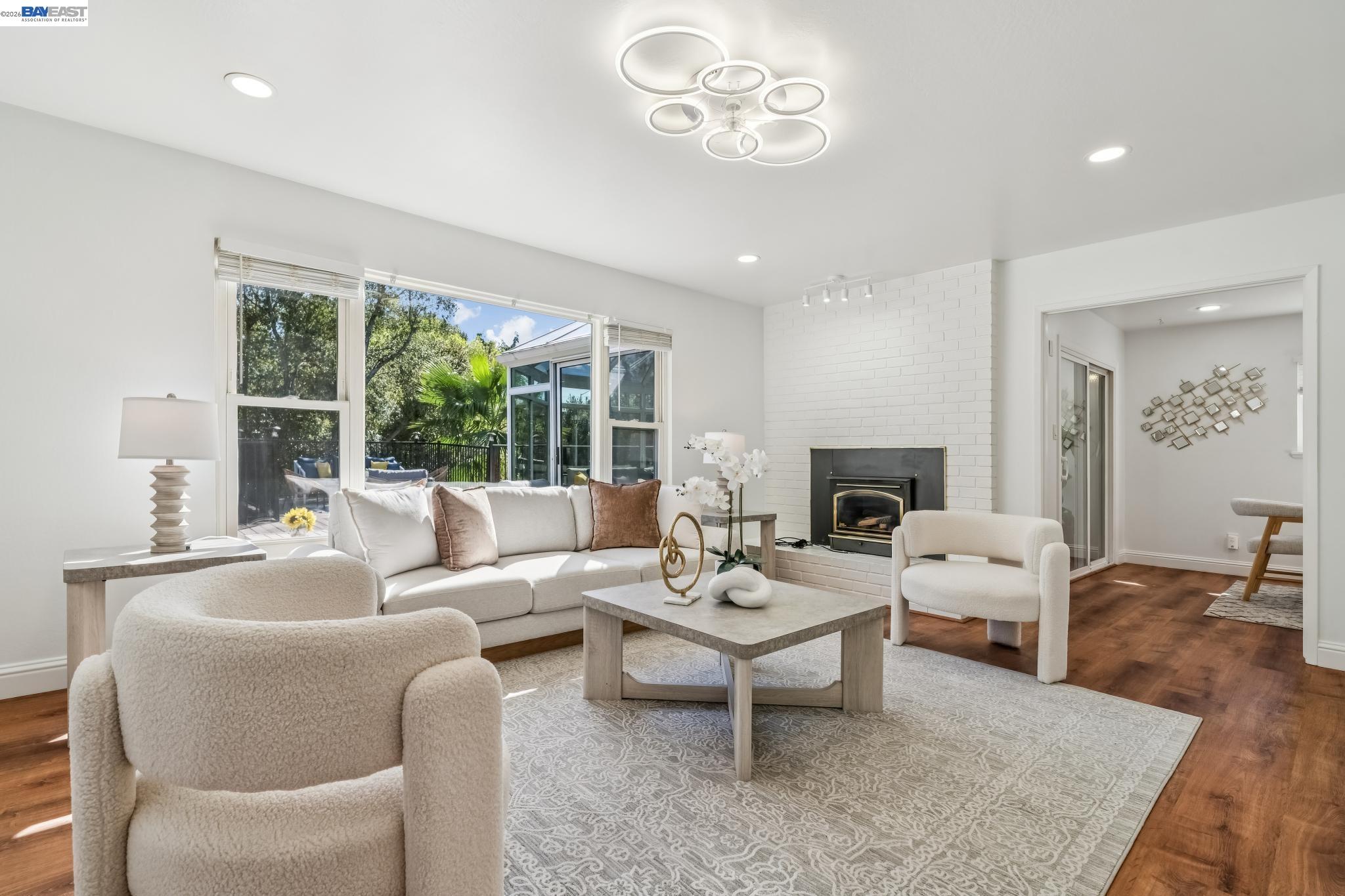 Detail Gallery Image 6 of 37 For 2244 Jackson St, Fremont,  CA 94539 - 3 Beds | 2 Baths