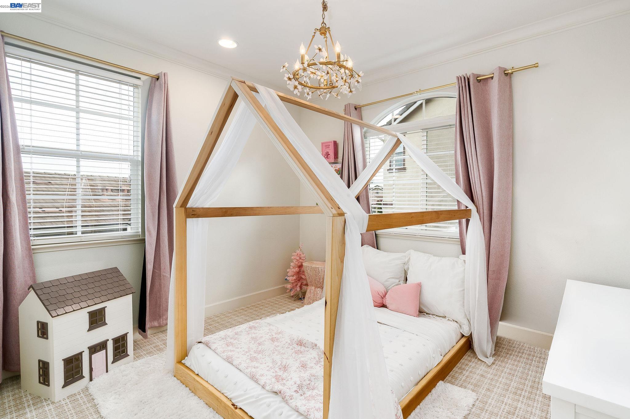 Detail Gallery Image 17 of 36 For 310 Elworthy Ranch Cir, Danville,  CA 94526 - 3 Beds | 2/1 Baths