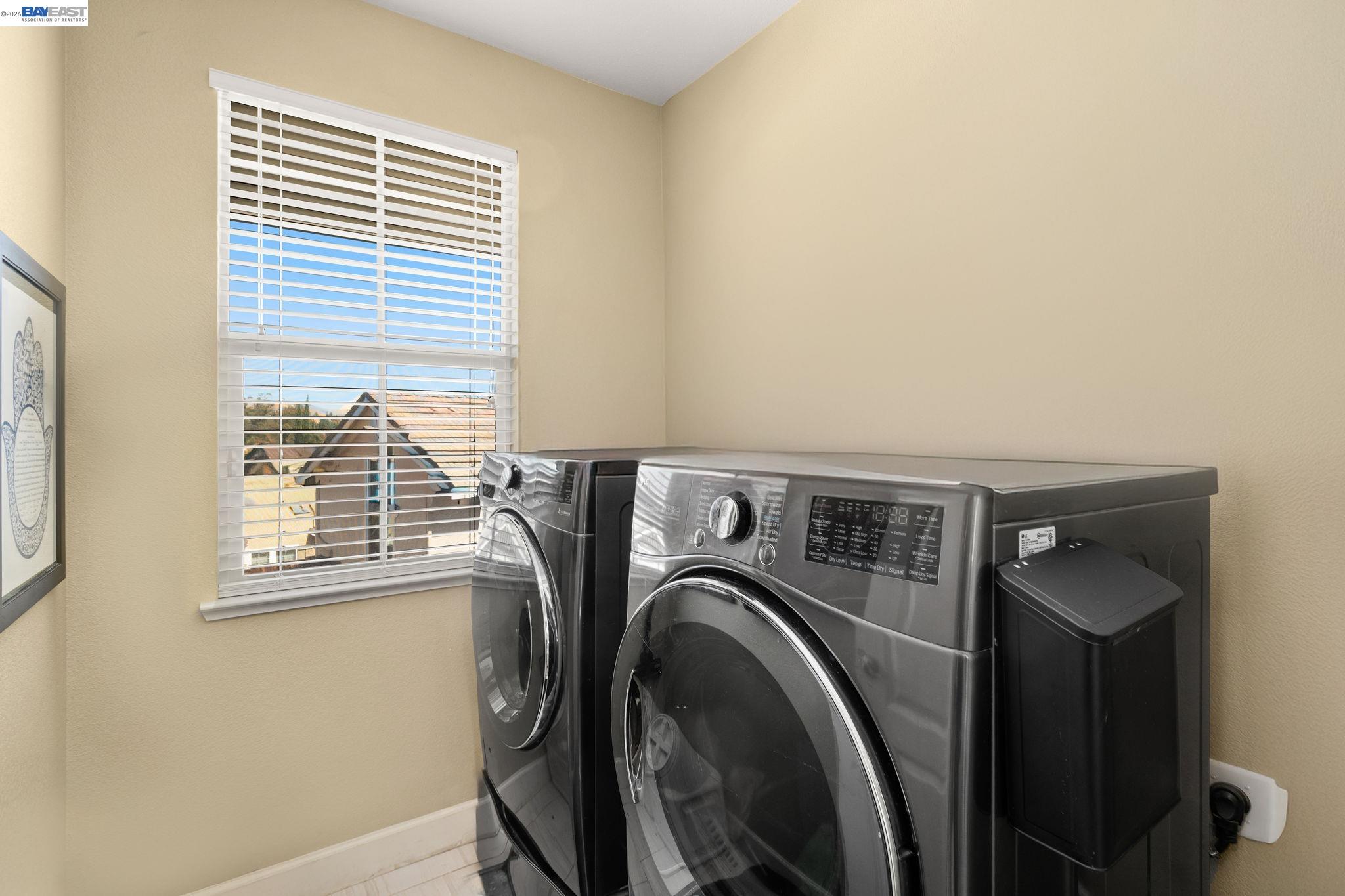 Detail Gallery Image 20 of 36 For 310 Elworthy Ranch Cir, Danville,  CA 94526 - 3 Beds | 2/1 Baths