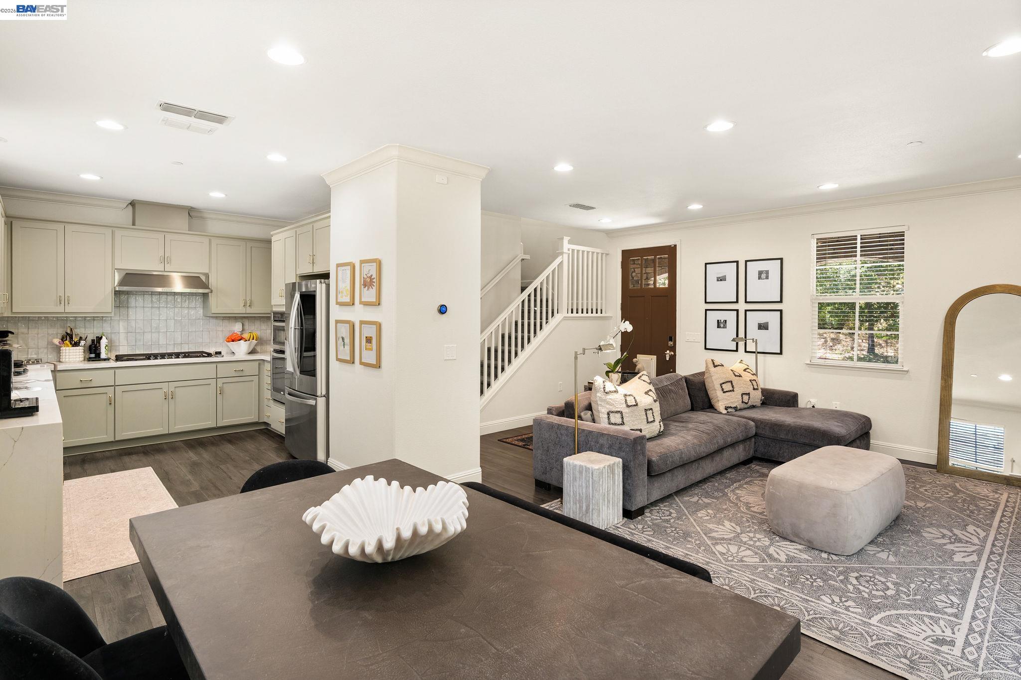 Detail Gallery Image 5 of 36 For 310 Elworthy Ranch Cir, Danville,  CA 94526 - 3 Beds | 2/1 Baths