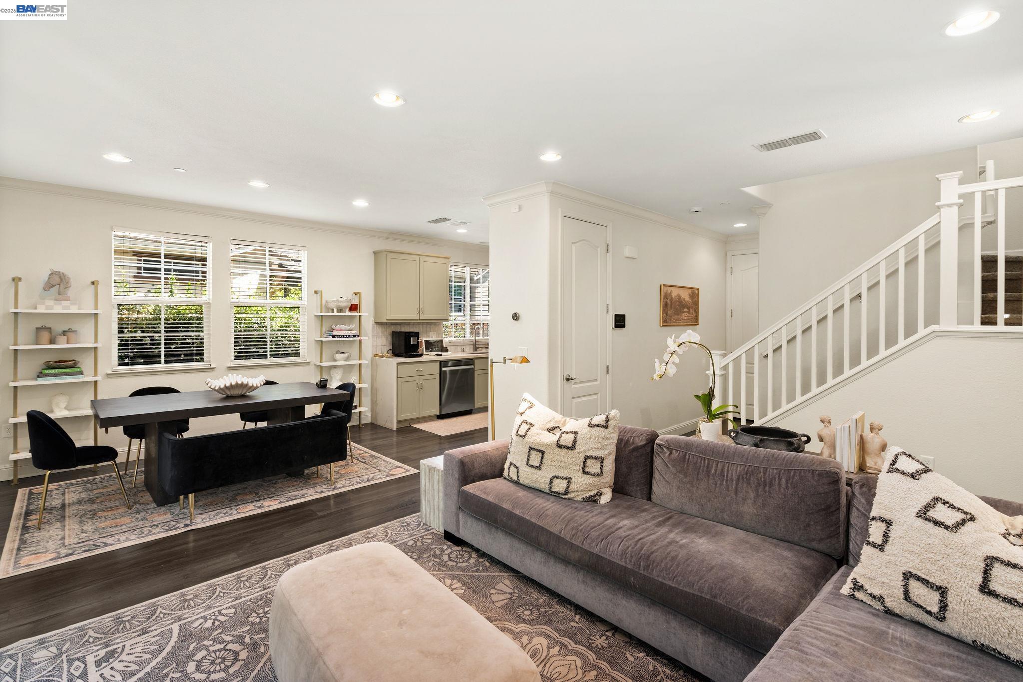 Detail Gallery Image 7 of 36 For 310 Elworthy Ranch Cir, Danville,  CA 94526 - 3 Beds | 2/1 Baths