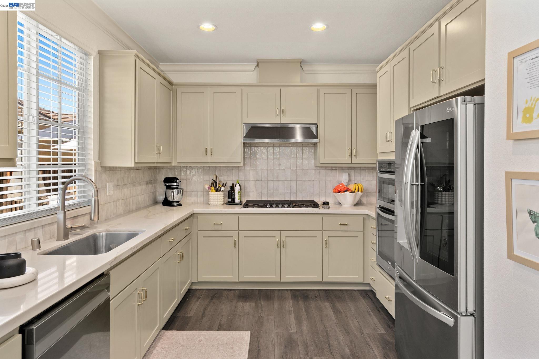 Detail Gallery Image 9 of 36 For 310 Elworthy Ranch Cir, Danville,  CA 94526 - 3 Beds | 2/1 Baths