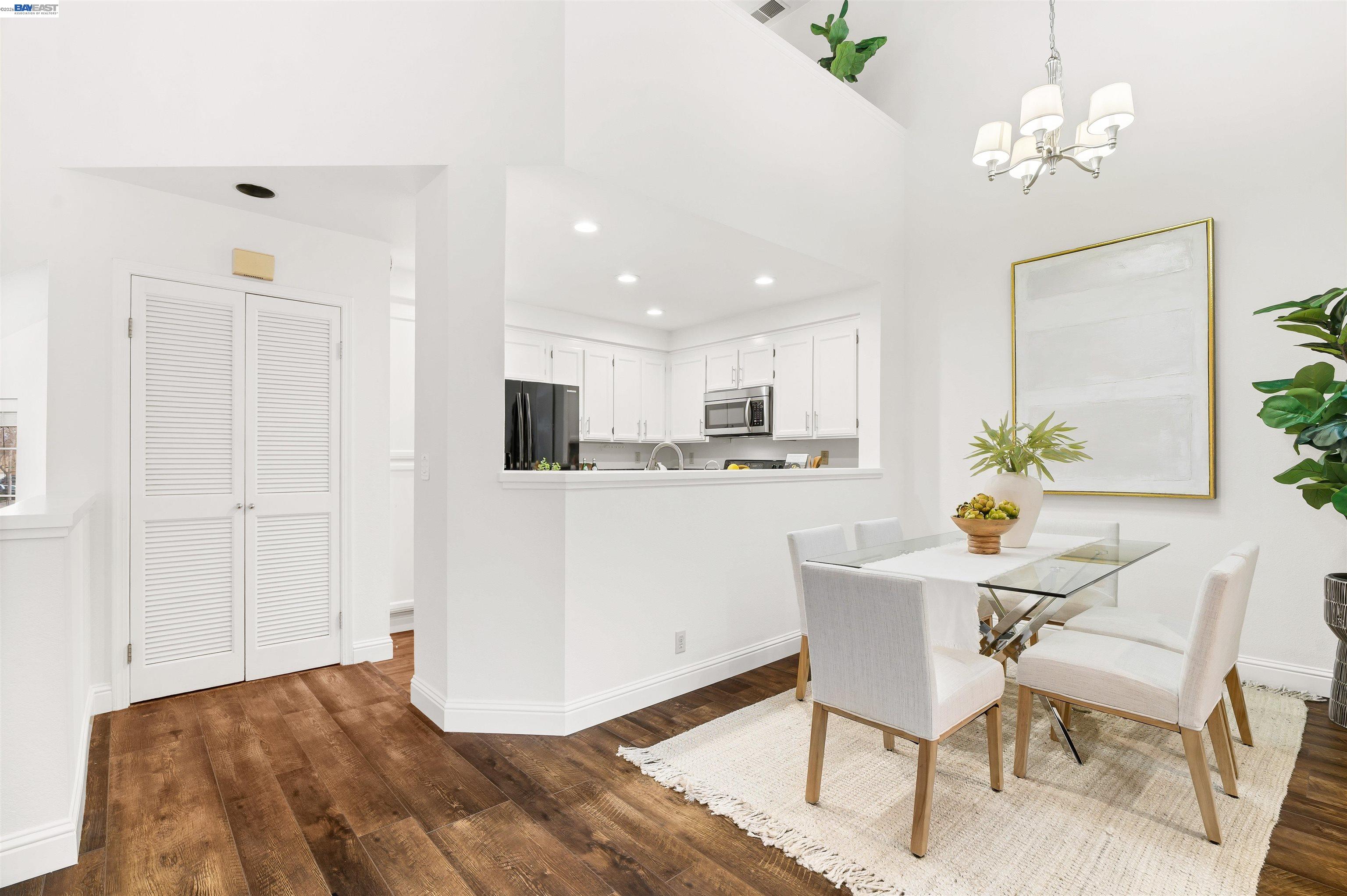 Photo #12: 41125662 Listing: Photo #12