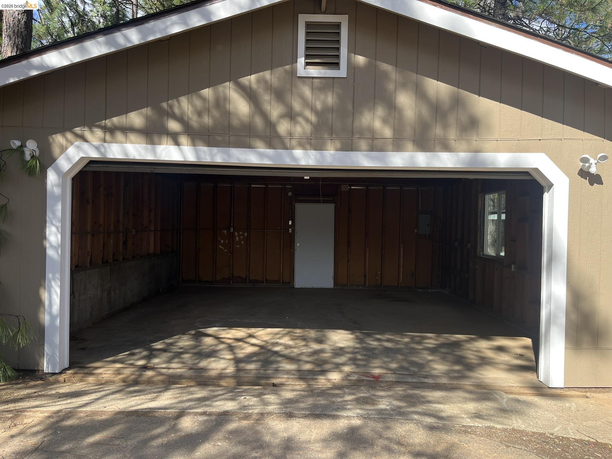 Detail Gallery Image 24 of 40 For 23981 Oxbow Ln, Sonora,  CA 95370 - 3 Beds | 2 Baths