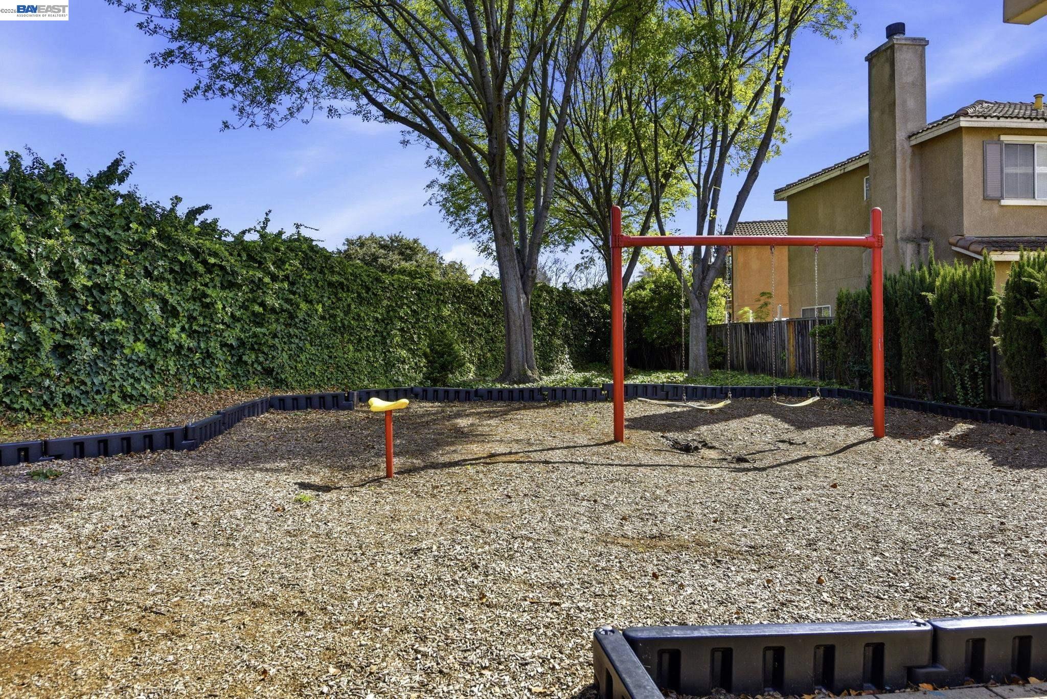 Detail Gallery Image 48 of 49 For 1085 La Brea Ter, Union City,  CA 94587 - 3 Beds | 2/1 Baths